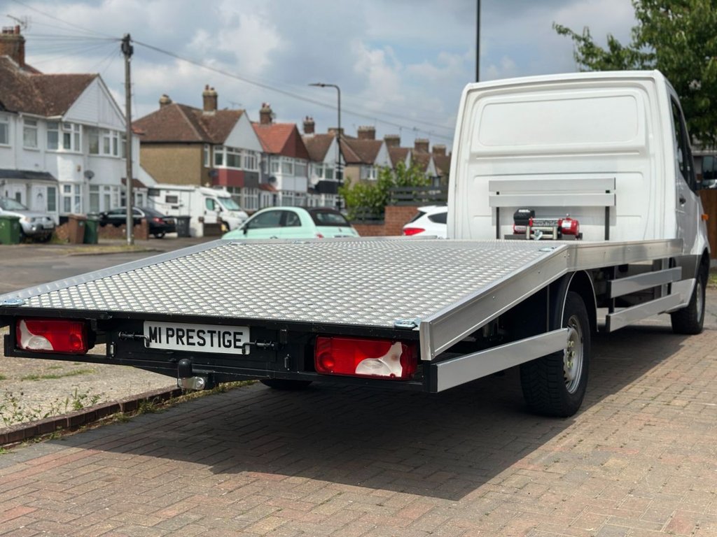 Mercedes Benz Sprinter