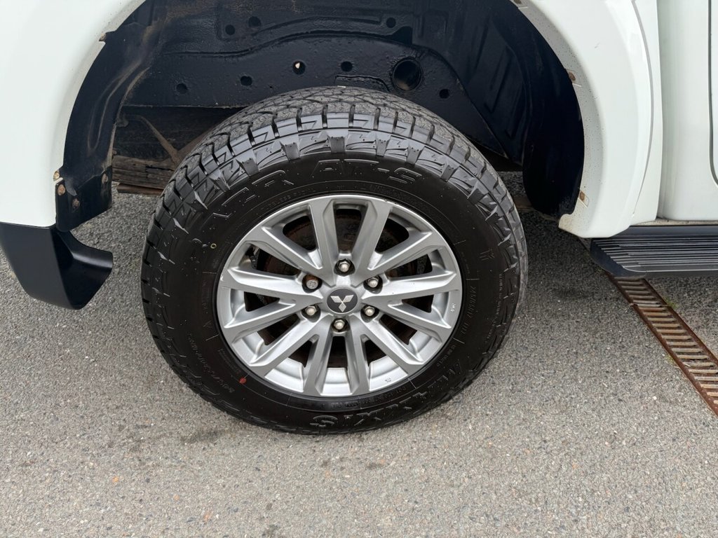 Mitsubishi L200