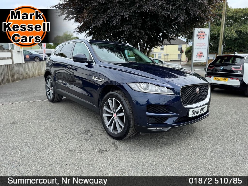 Jaguar F Pace
