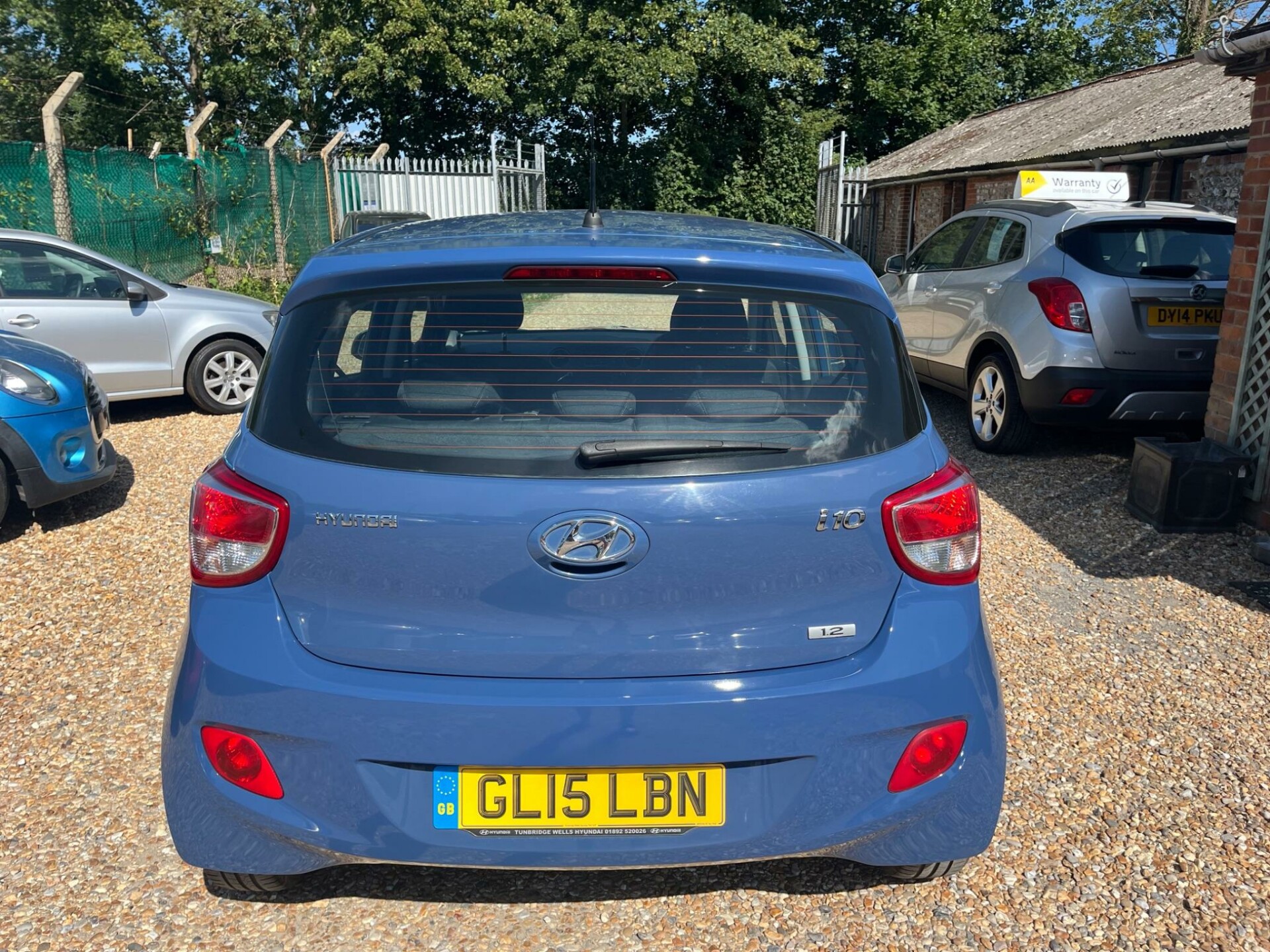 Hyundai i10