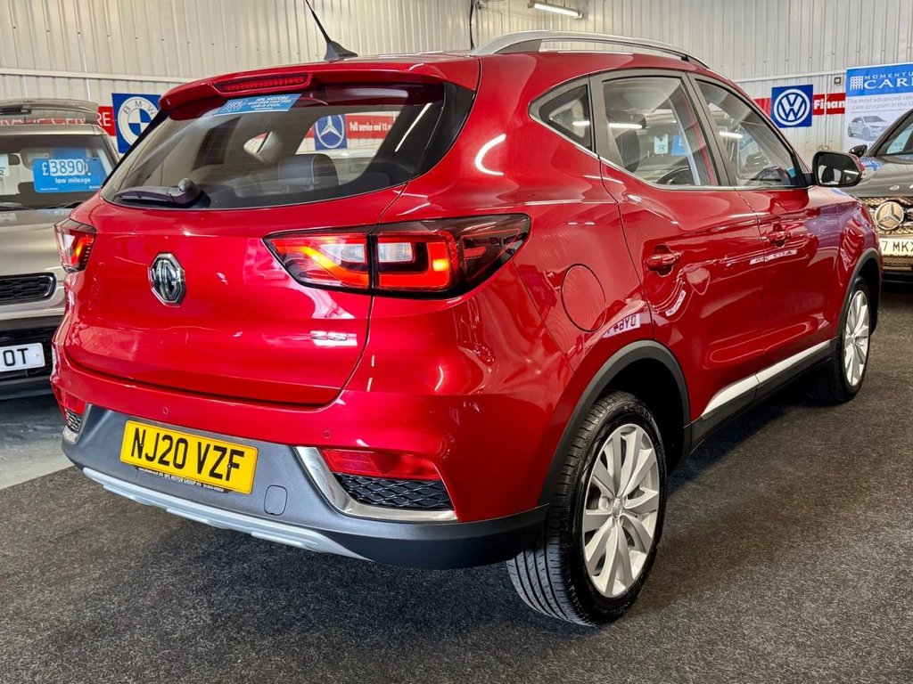 MG ZS