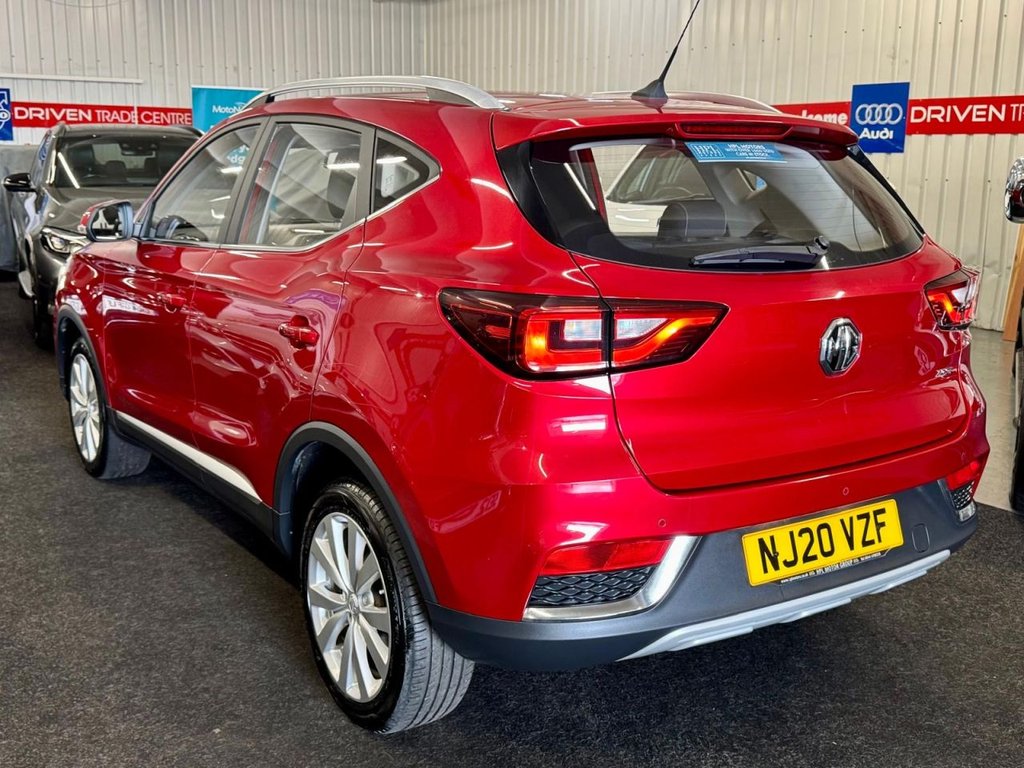 MG ZS