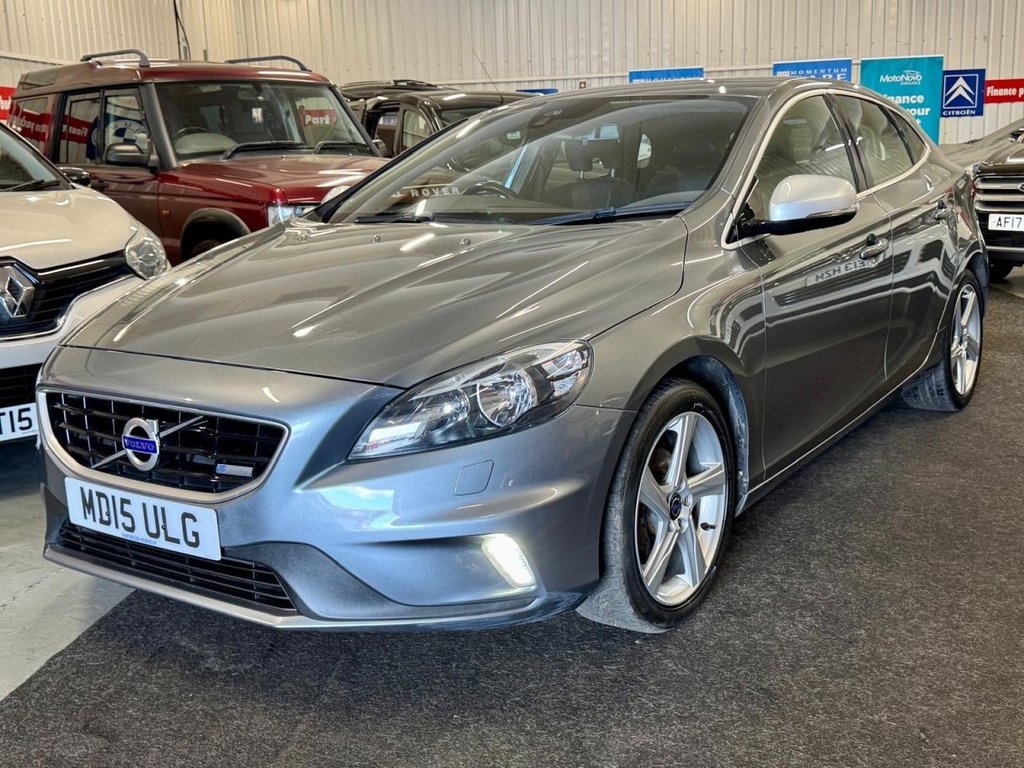Volvo V40