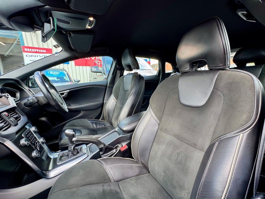 Volvo V40