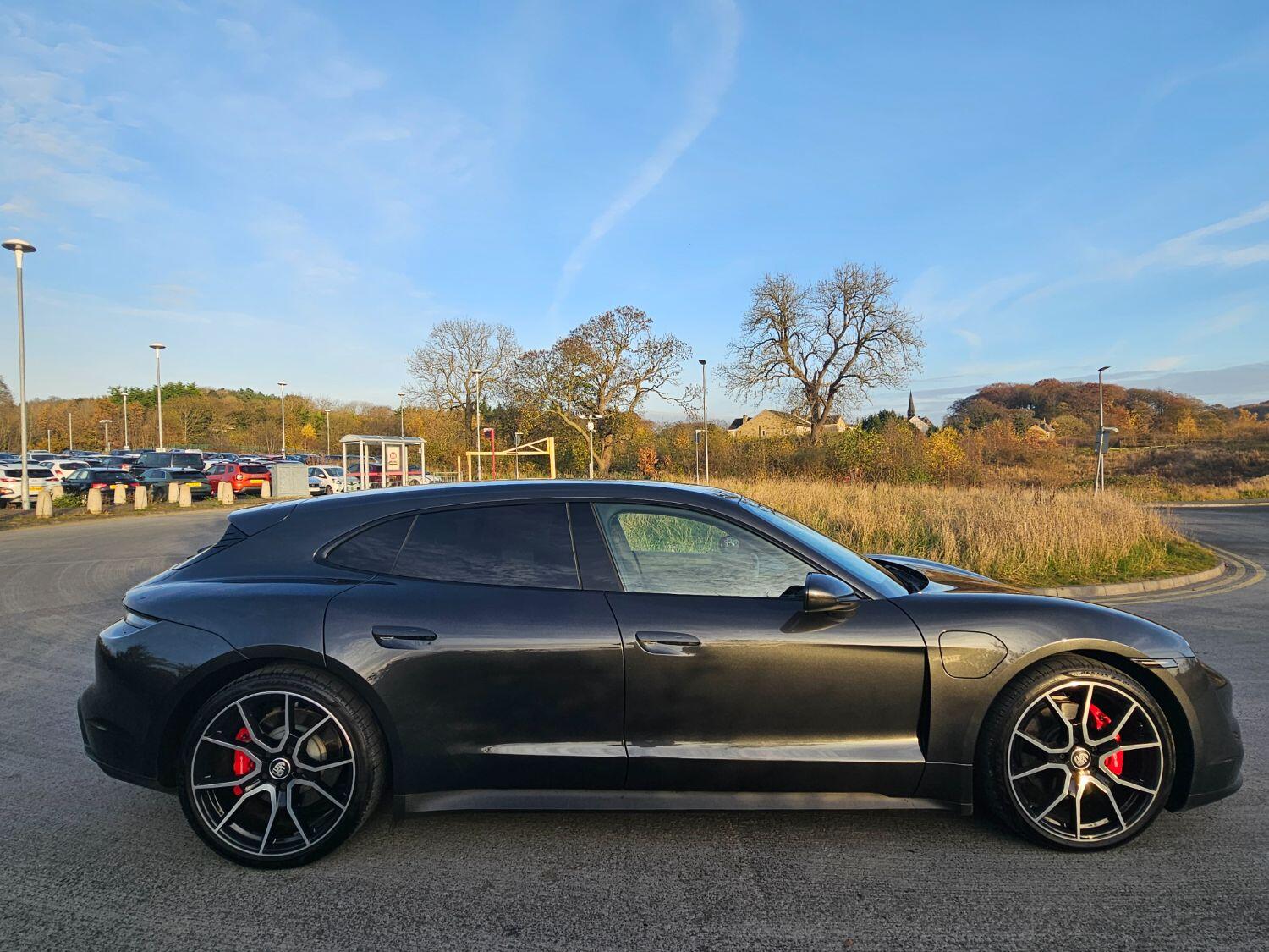 Porsche Taycan
