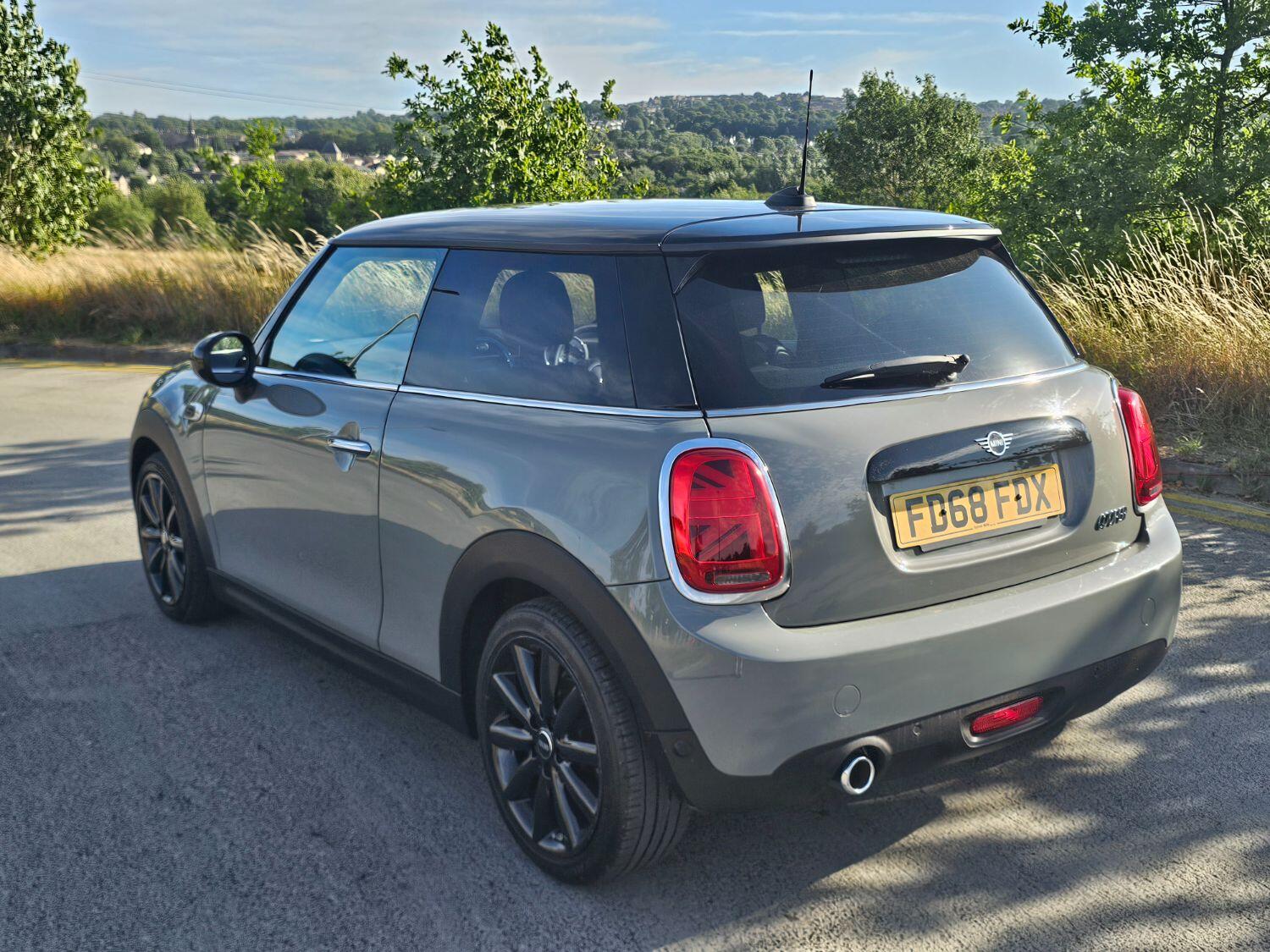 MINI Hatch
