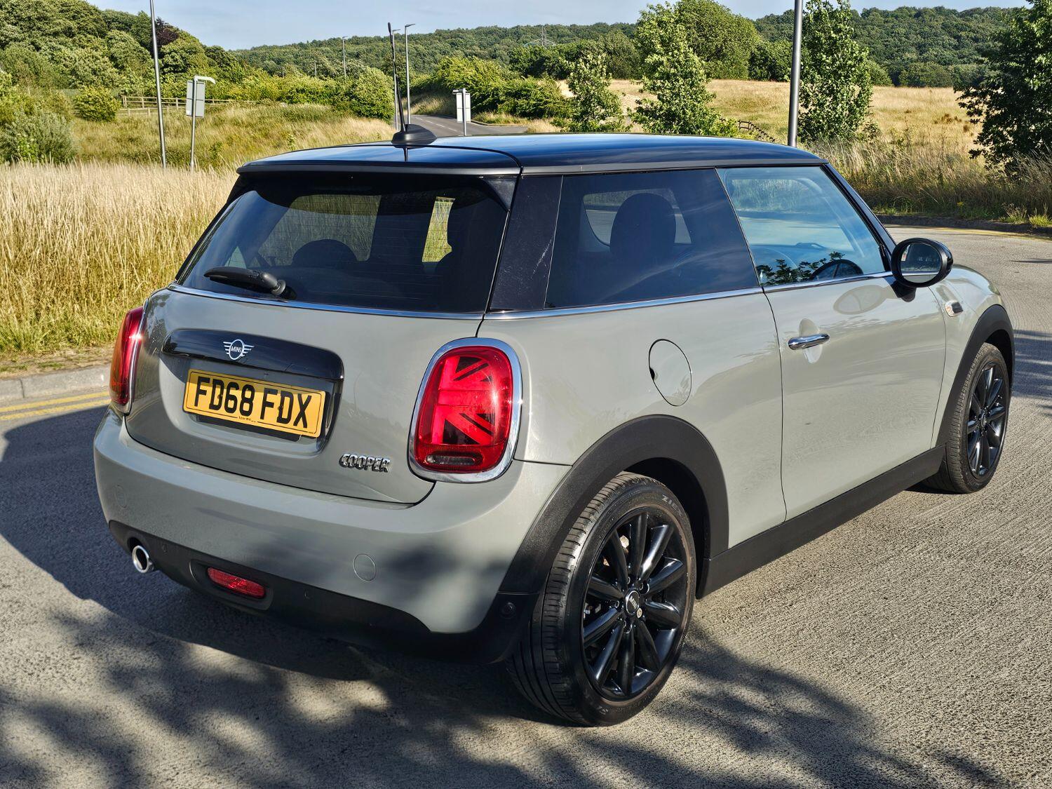 MINI Hatch