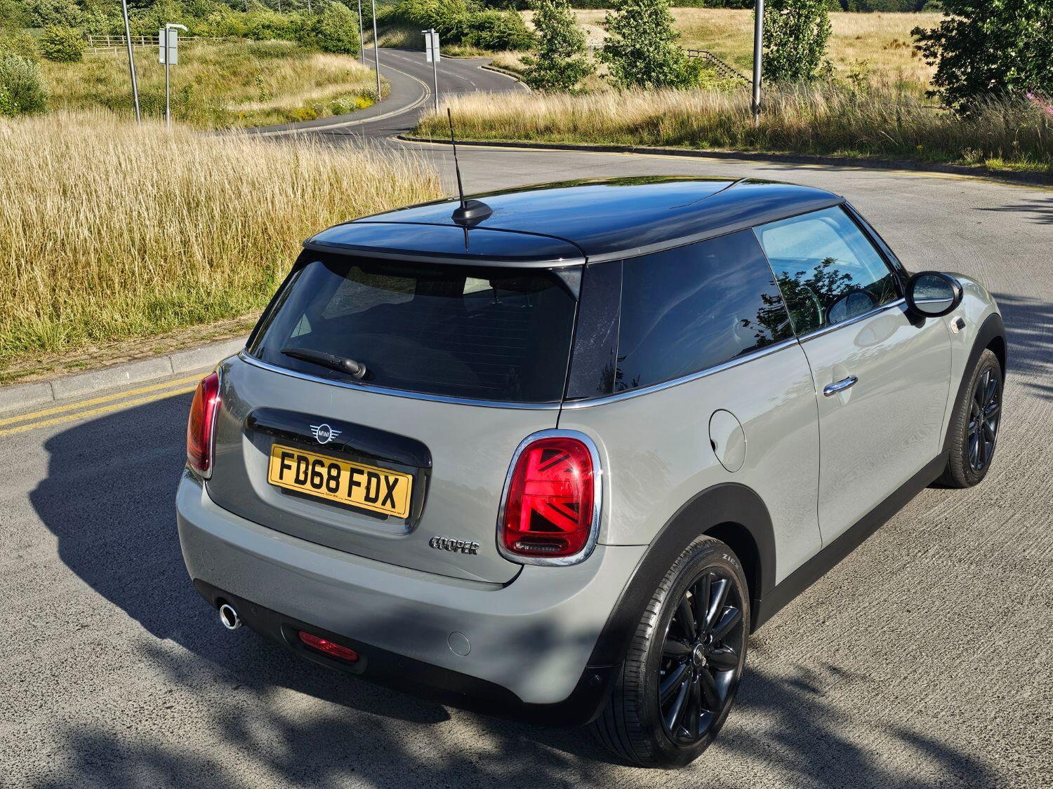 MINI Hatch