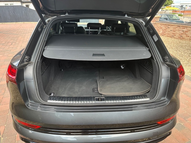 Audi E Tron