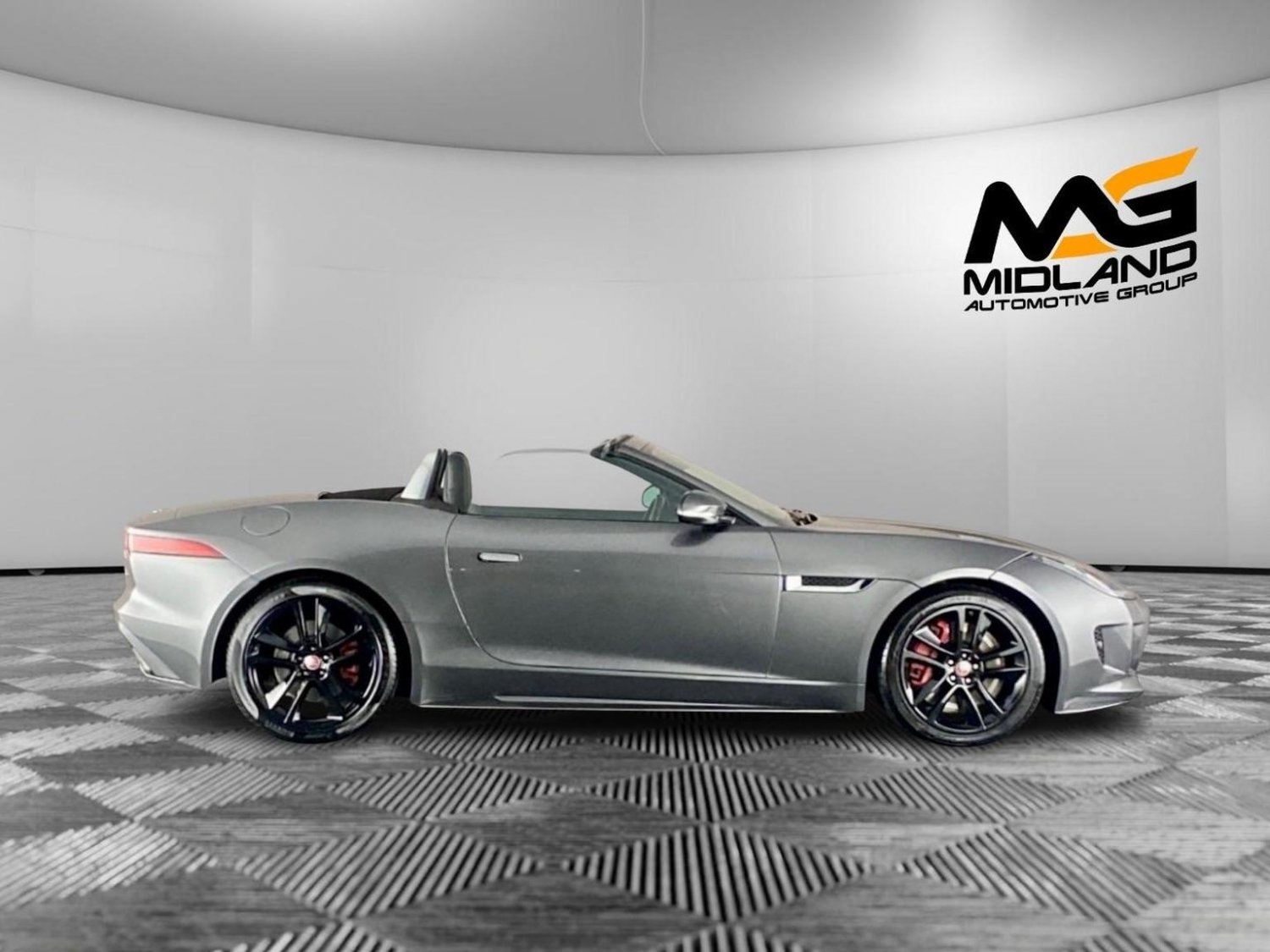 Jaguar F Type