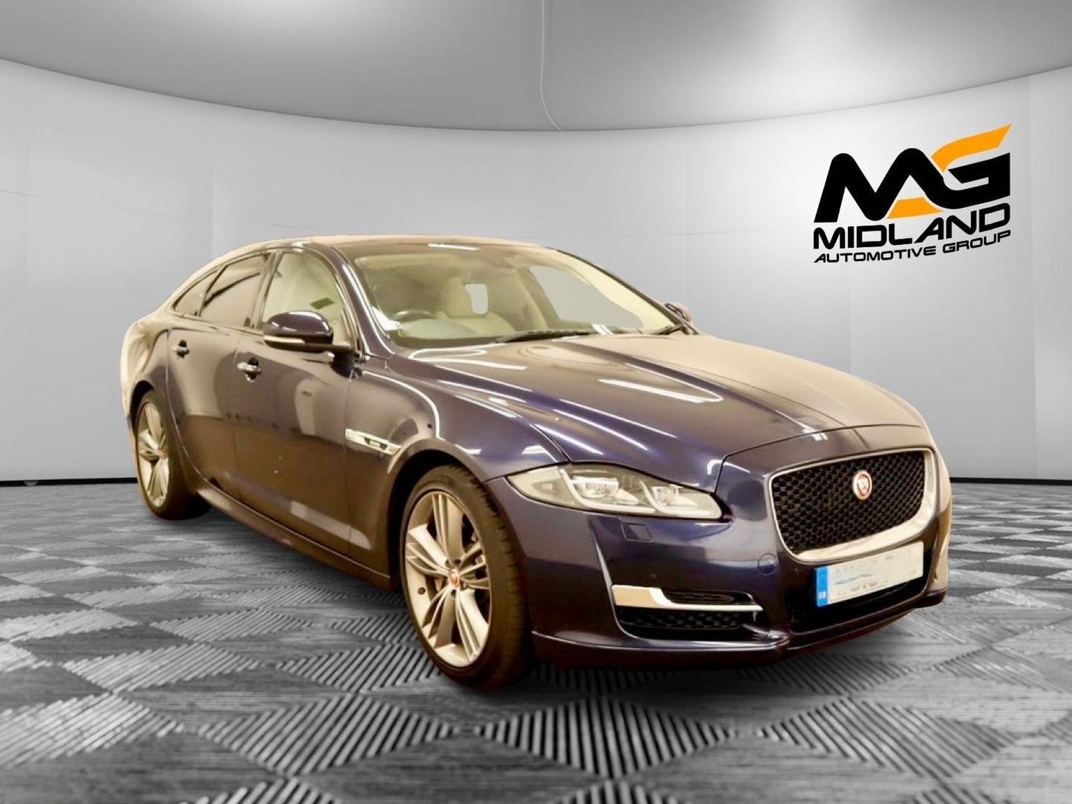 Jaguar XJ