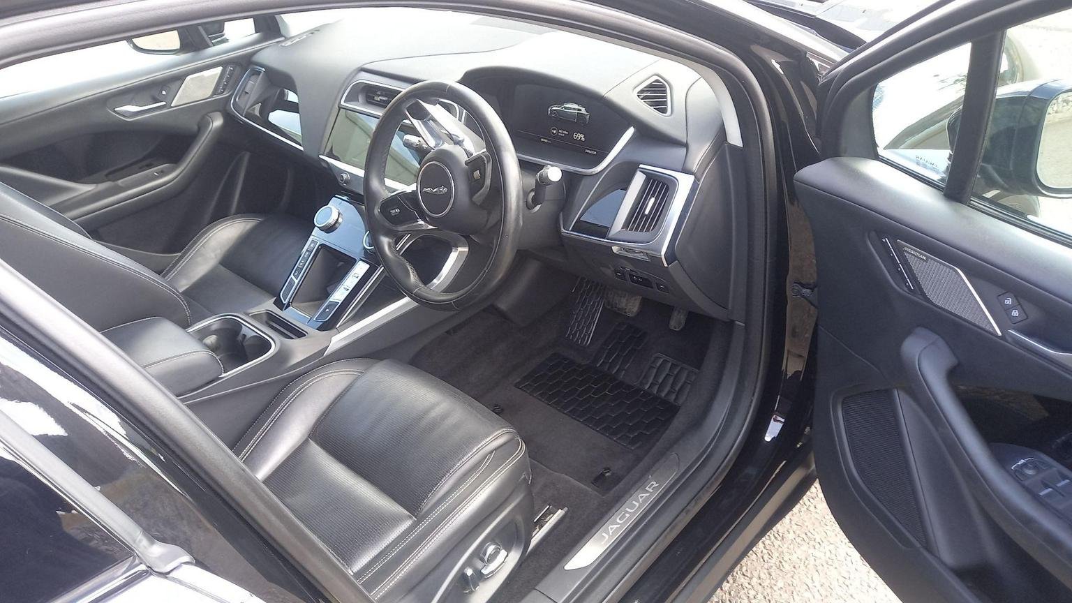 Jaguar I Pace