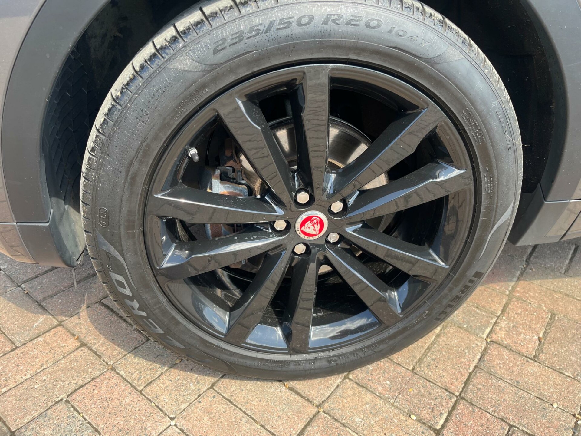Jaguar E Pace