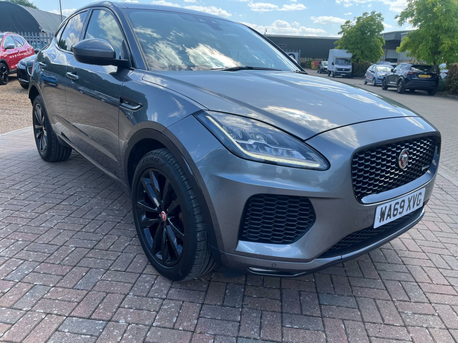 Jaguar E Pace