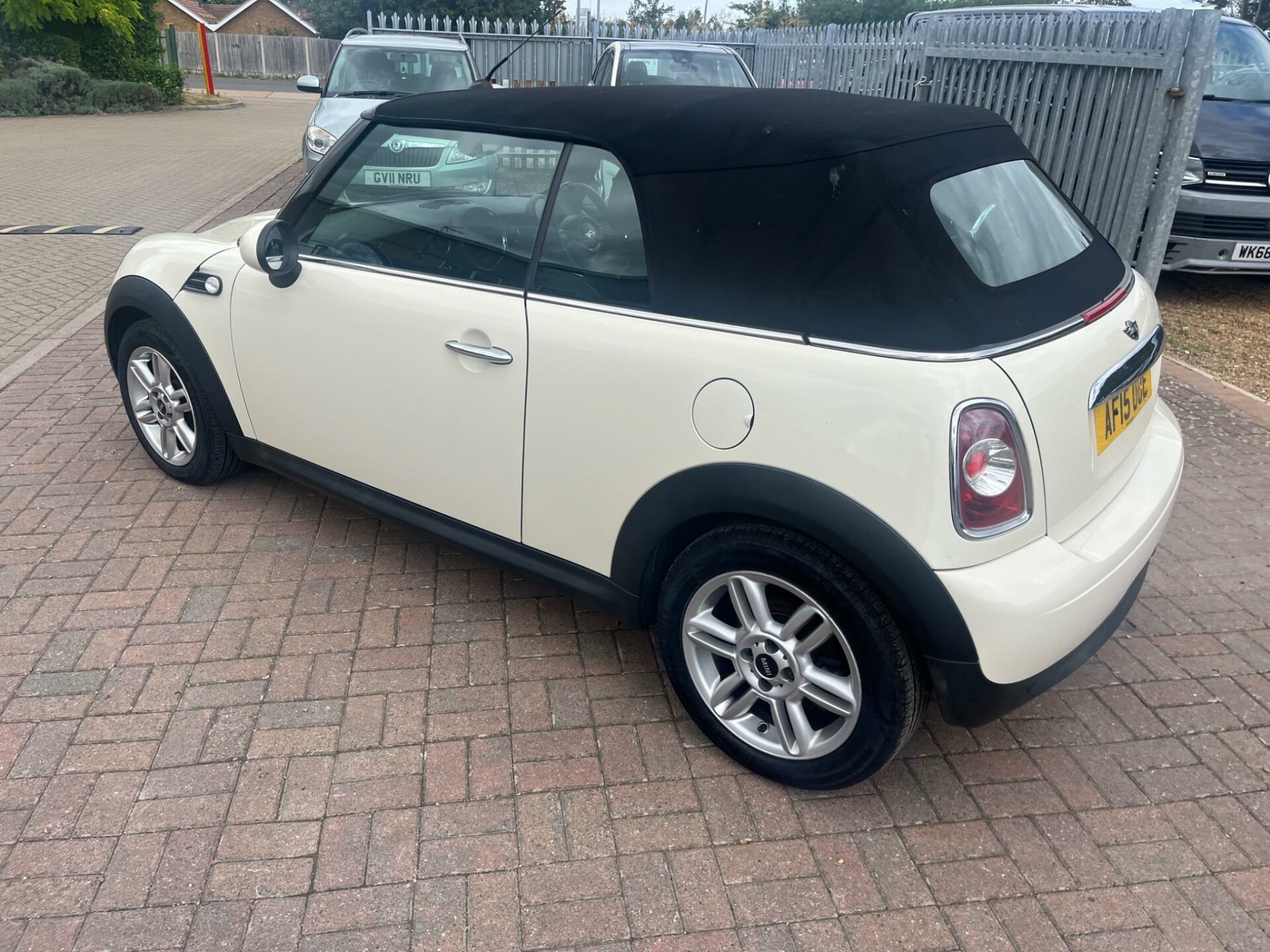MINI Convertible