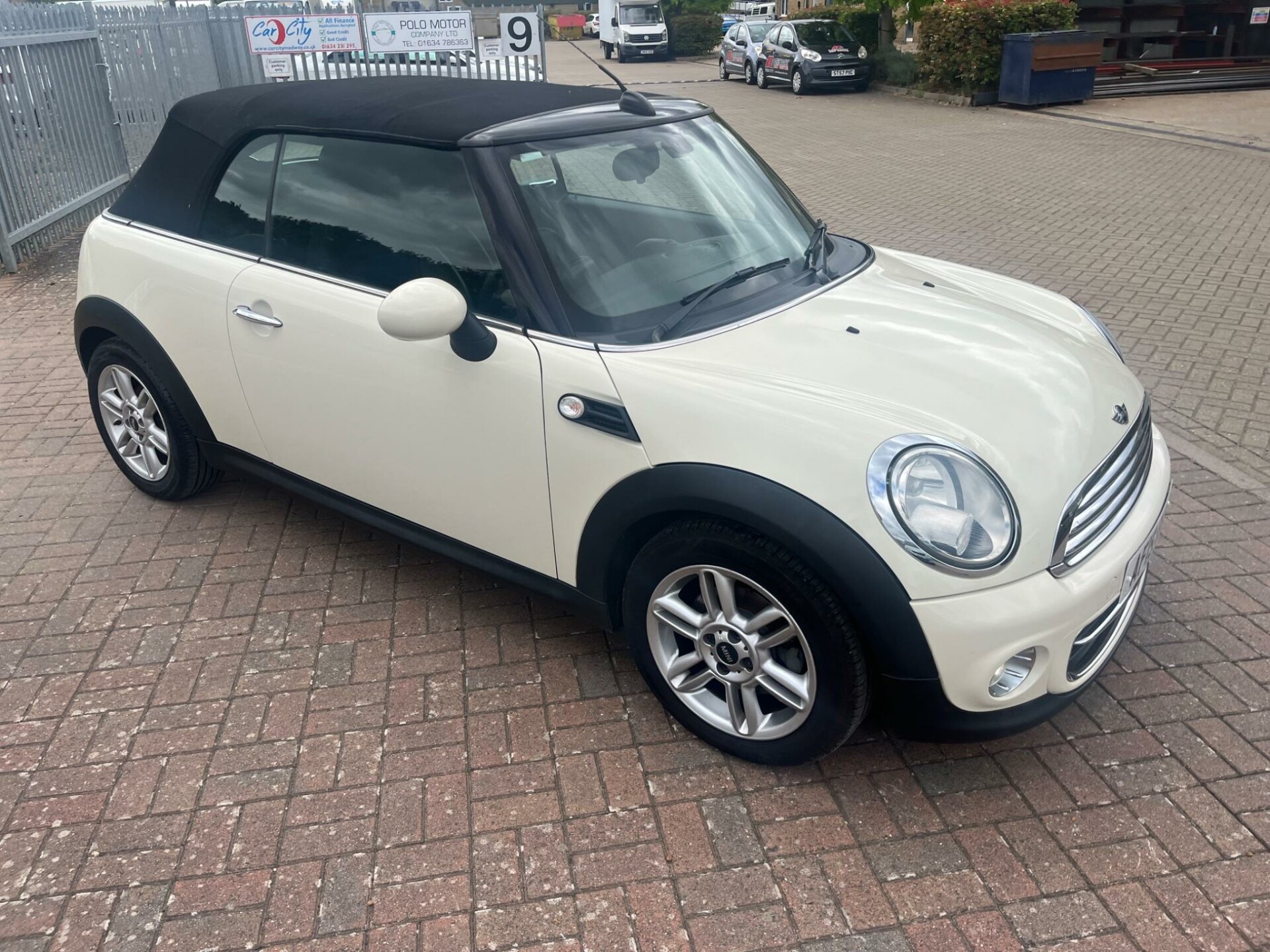 MINI Convertible