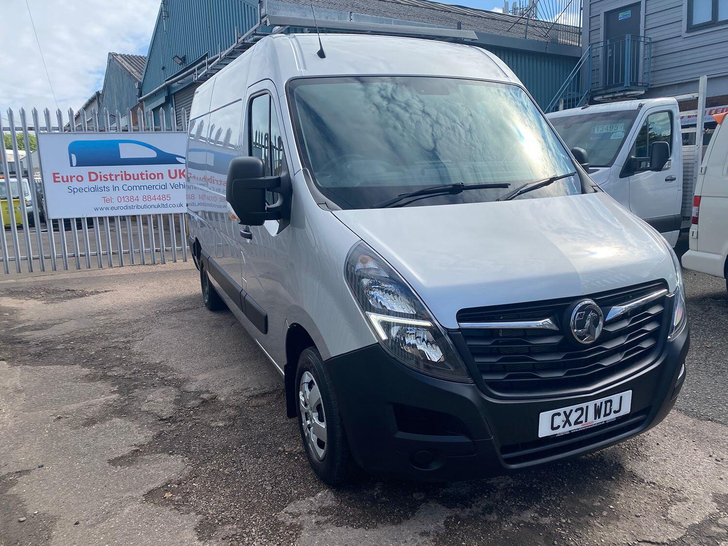 Vauxhall Movano