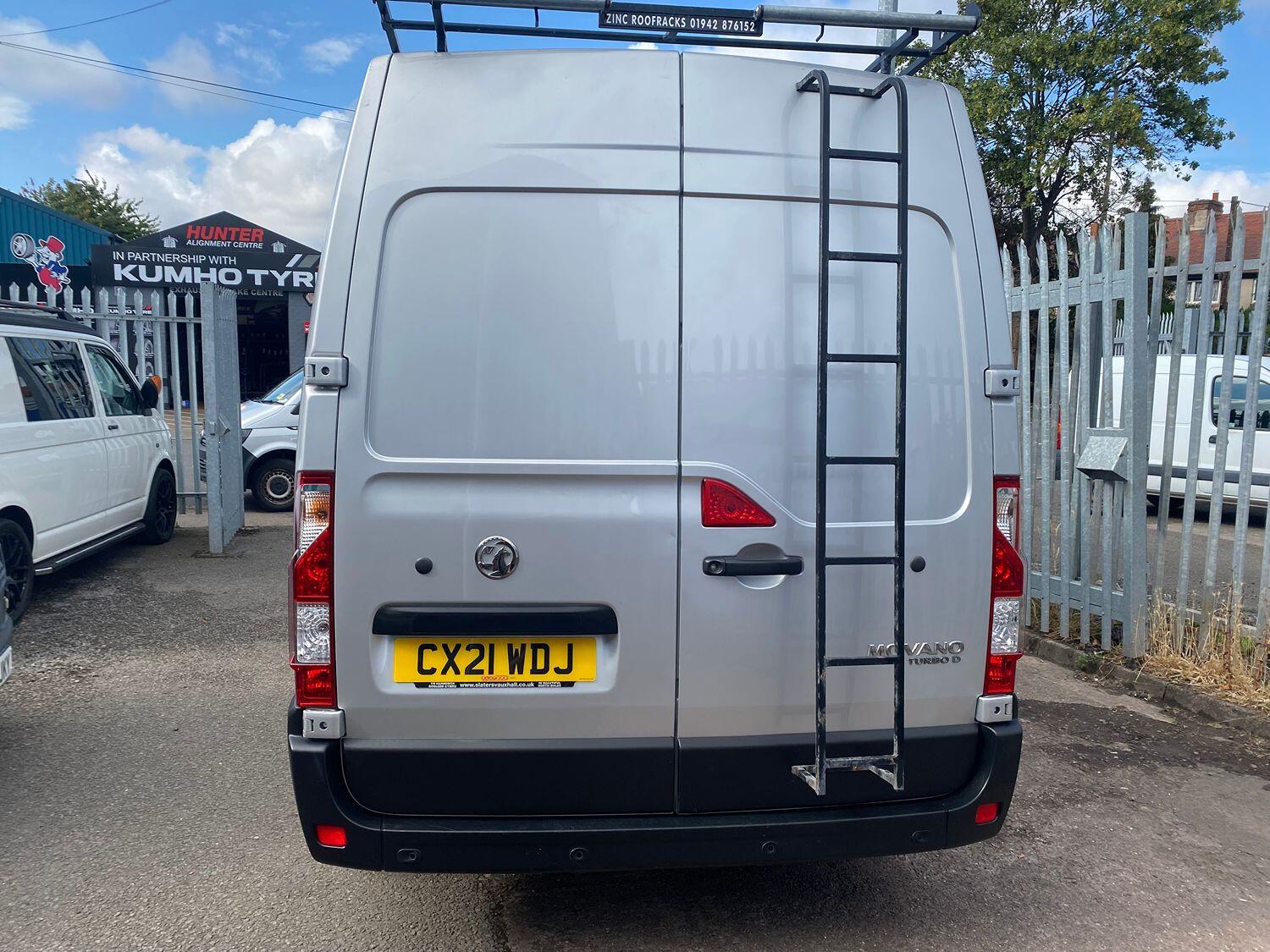 Vauxhall Movano