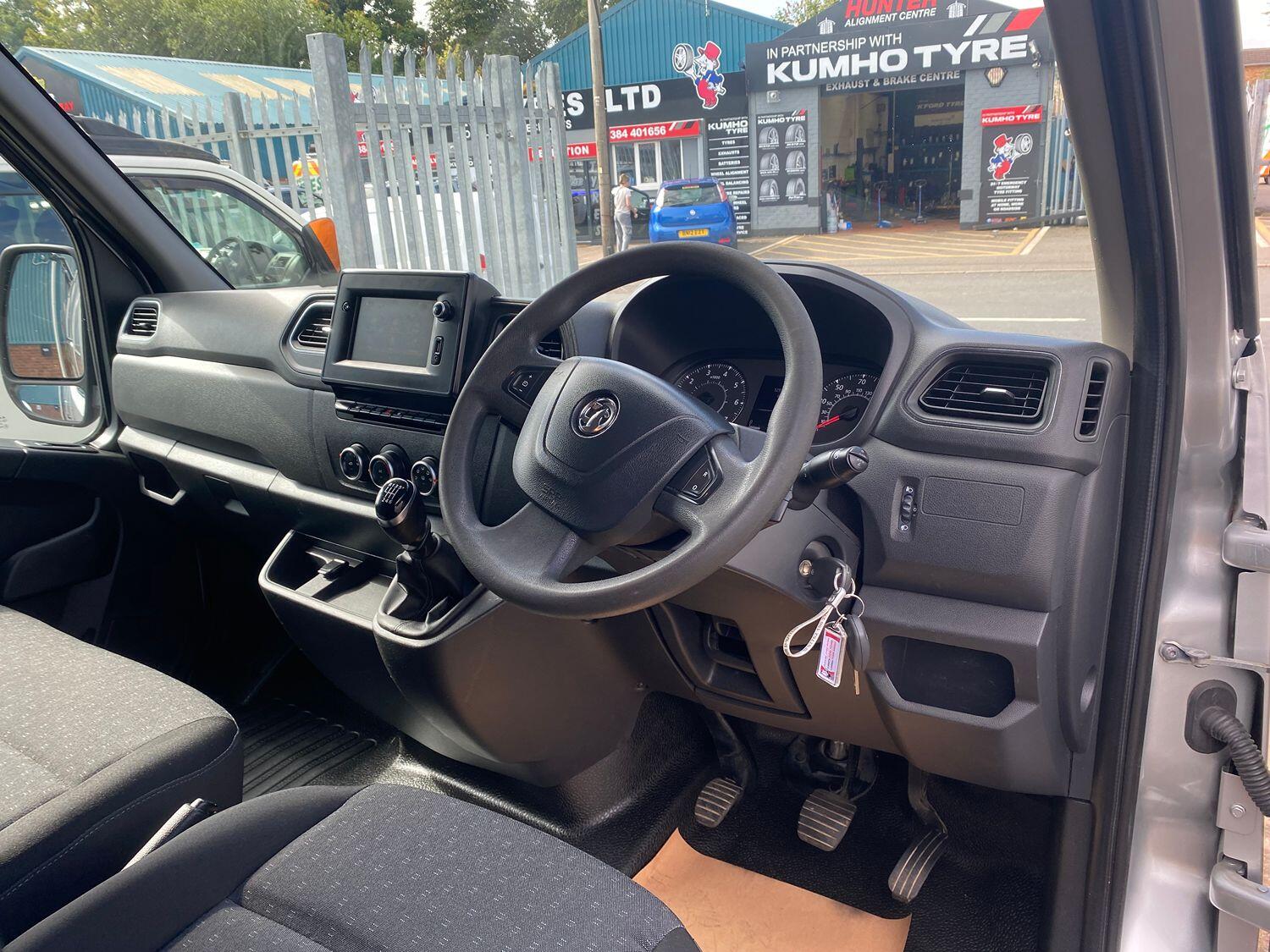 Vauxhall Movano
