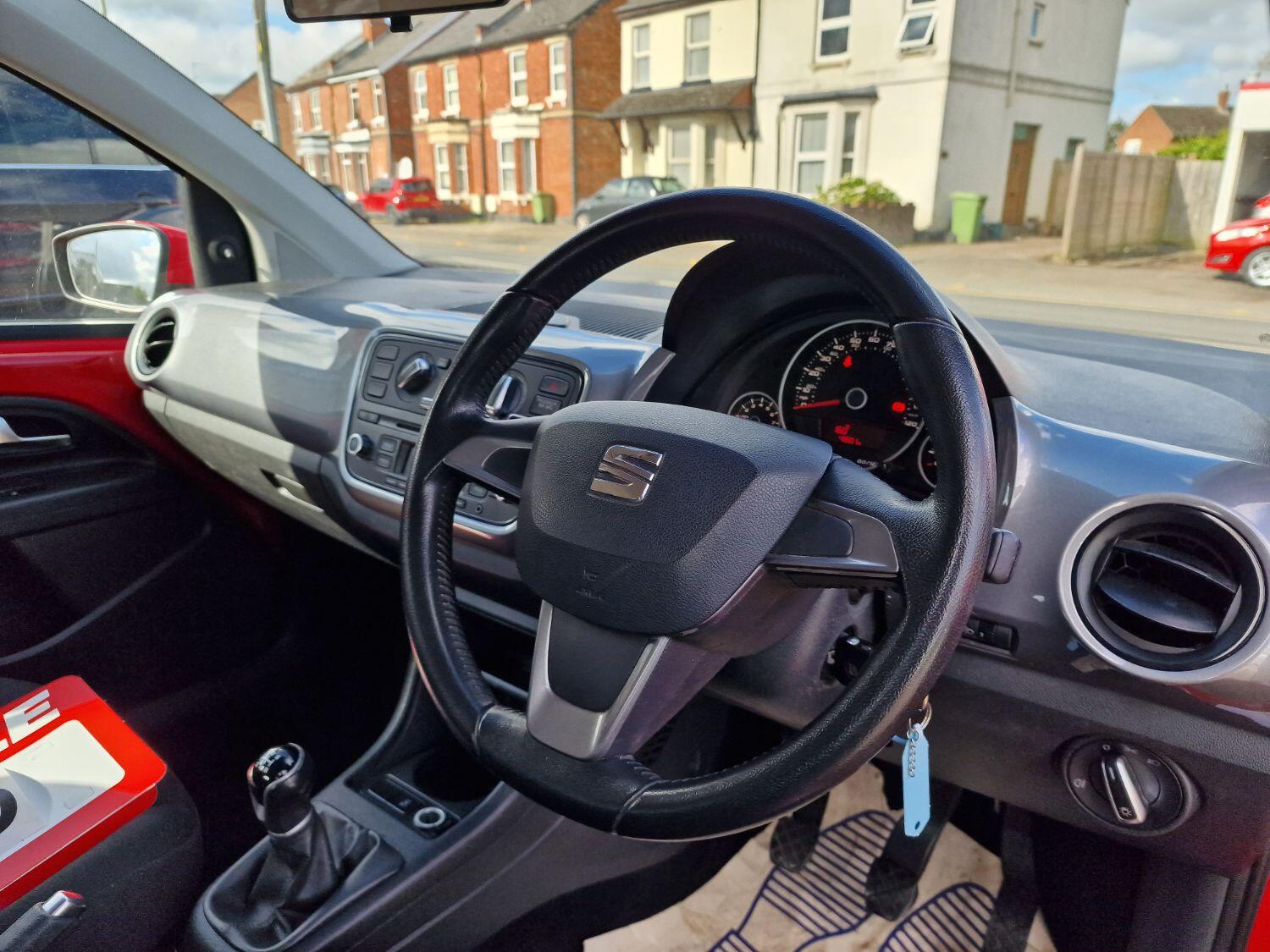SEAT Mii