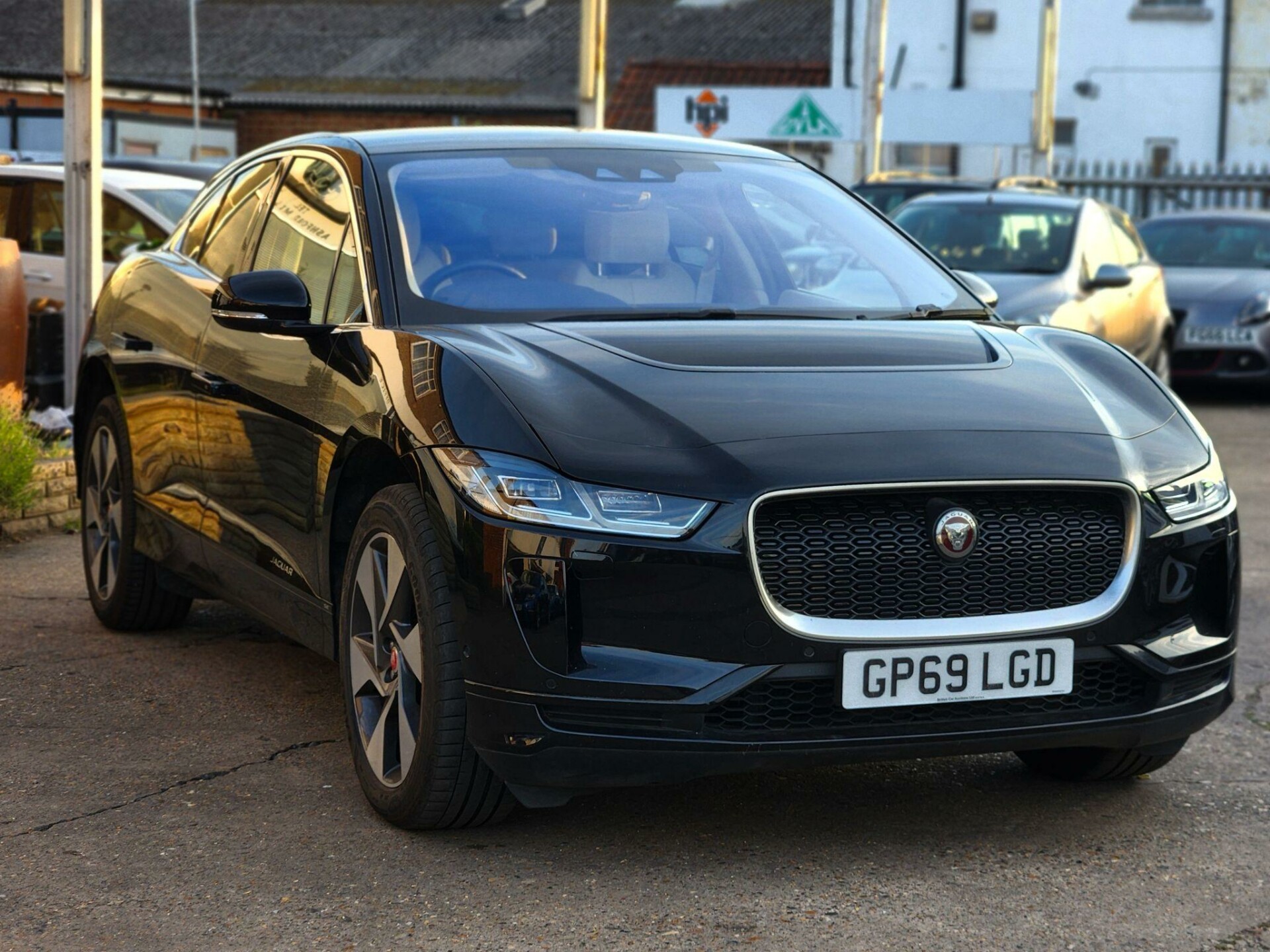 Jaguar I Pace
