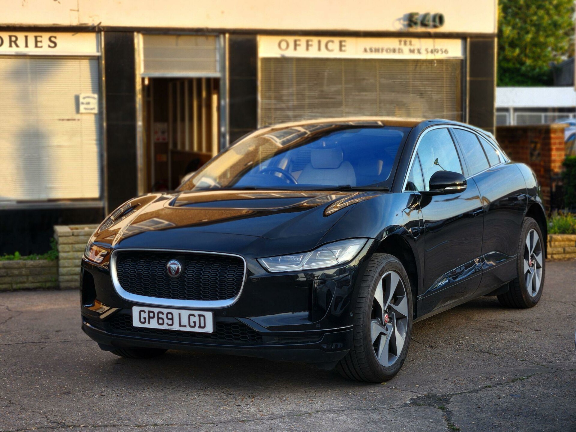 Jaguar I Pace