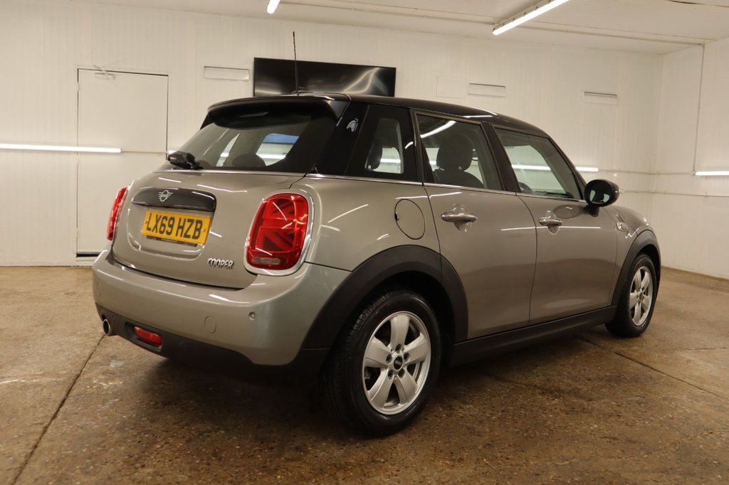 MINI Hatch