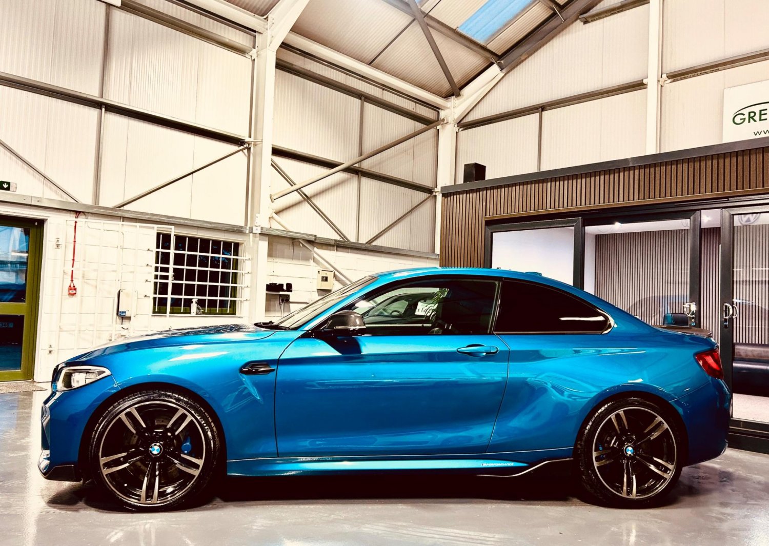 BMW M2