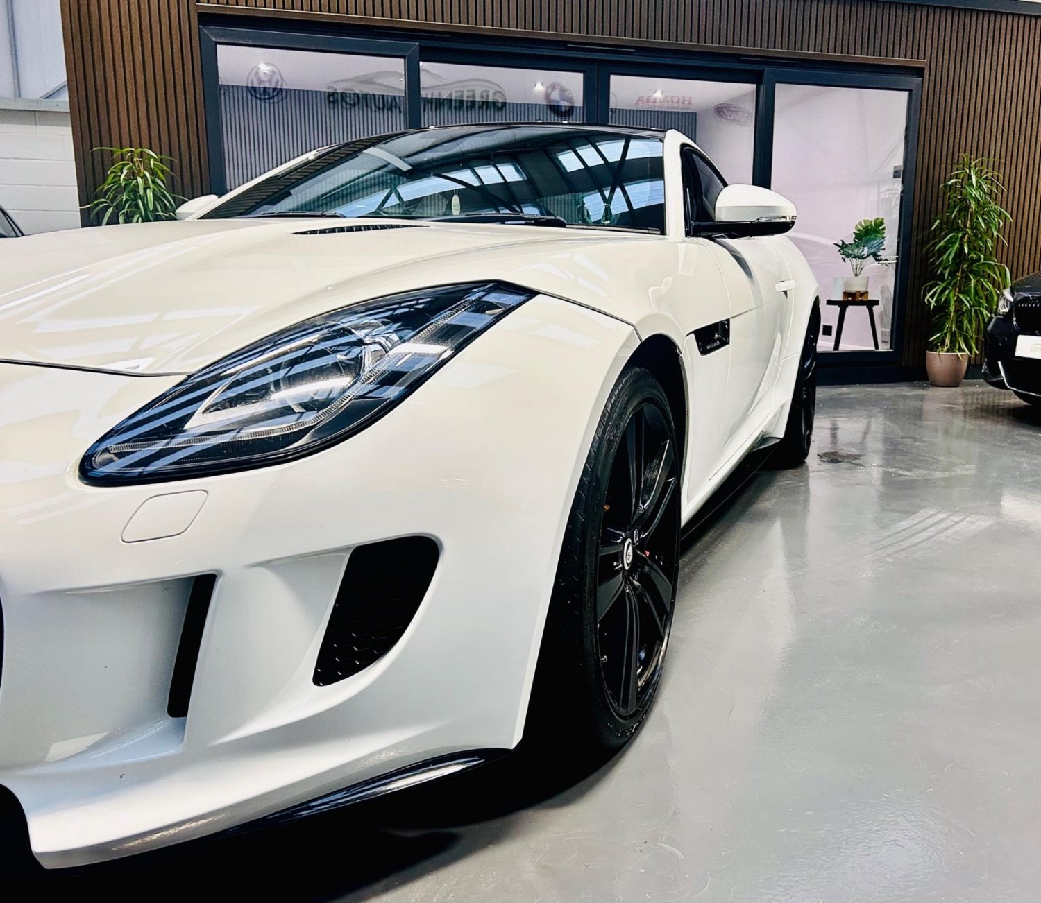 Jaguar F Type