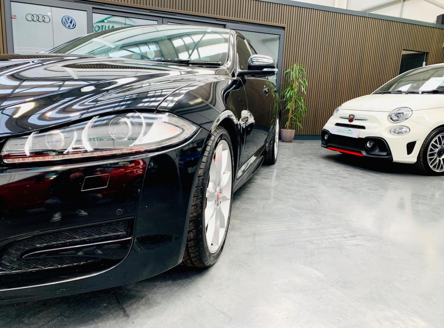 Jaguar XF
