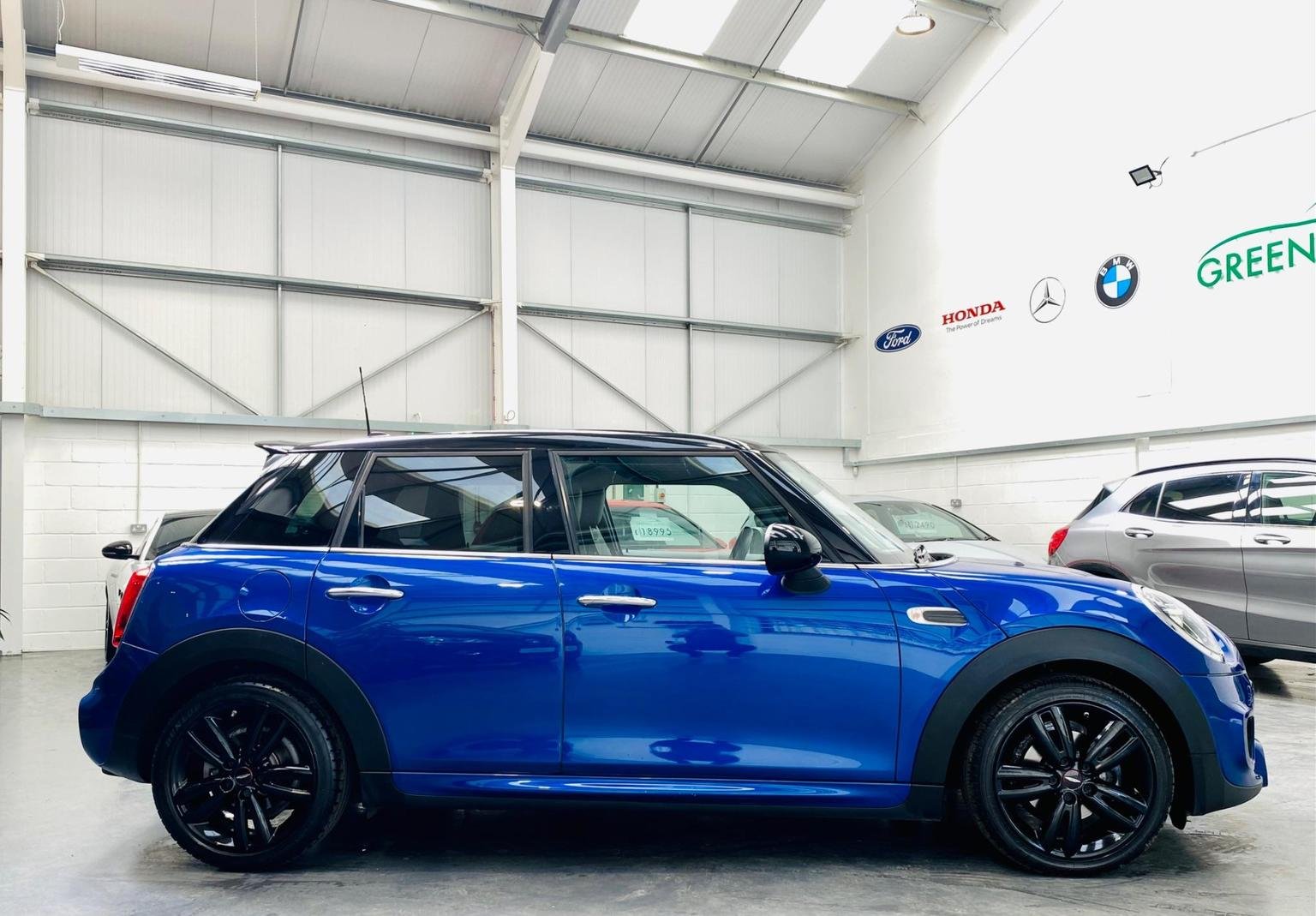 MINI Hatch