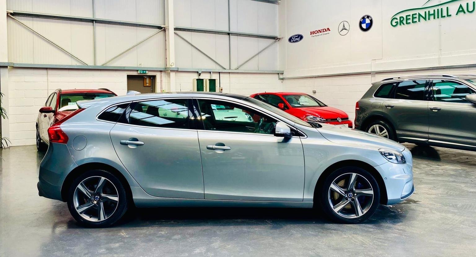 Volvo V40