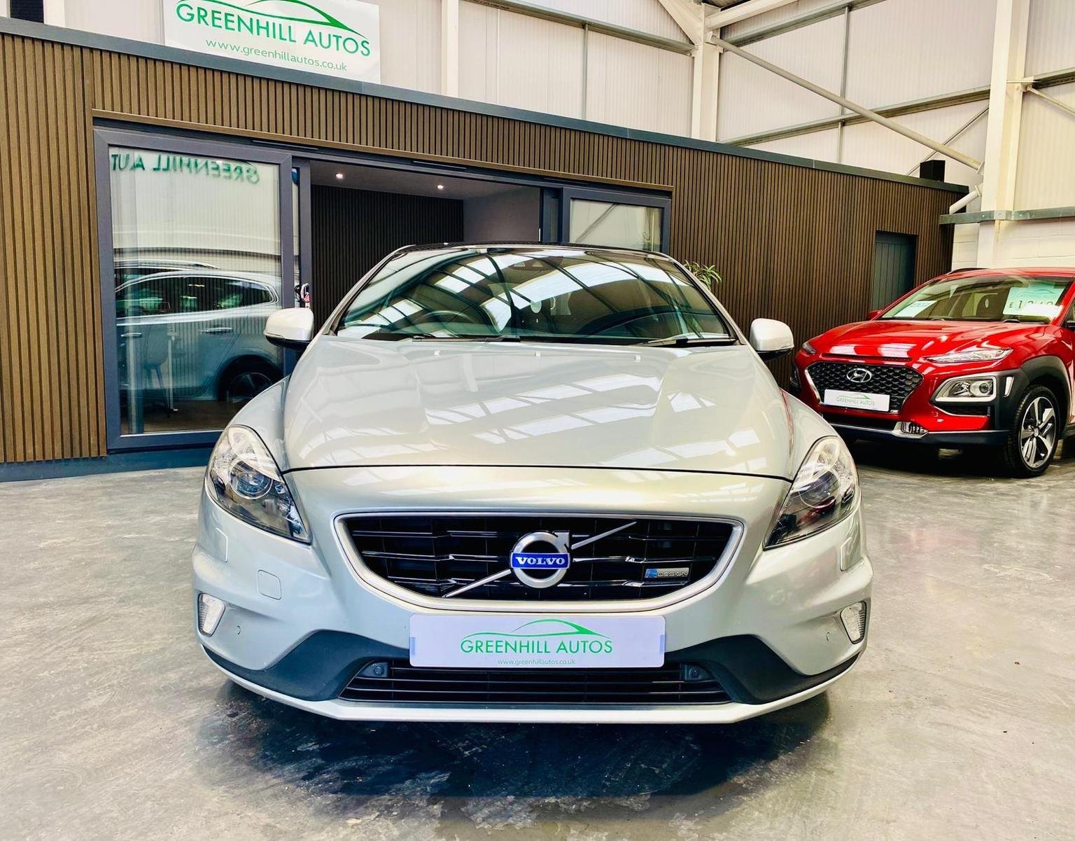 Volvo V40