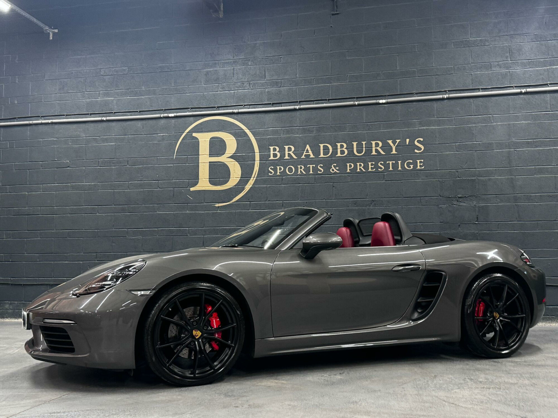Porsche 718