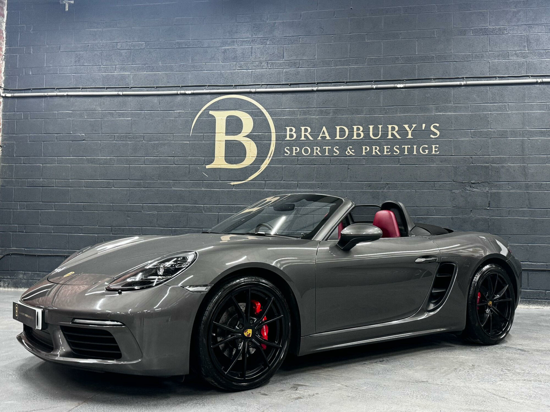 Porsche 718