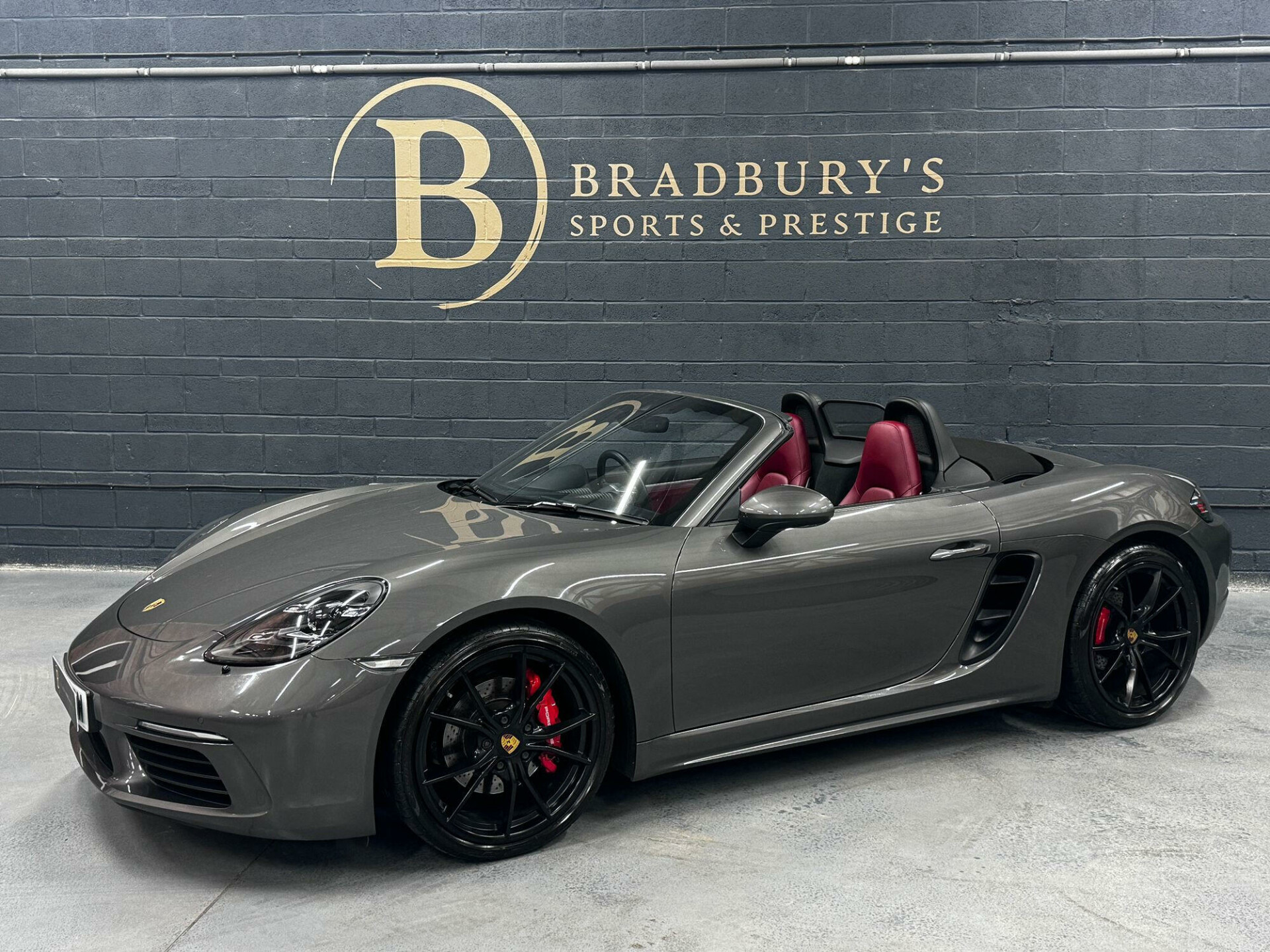 Porsche 718