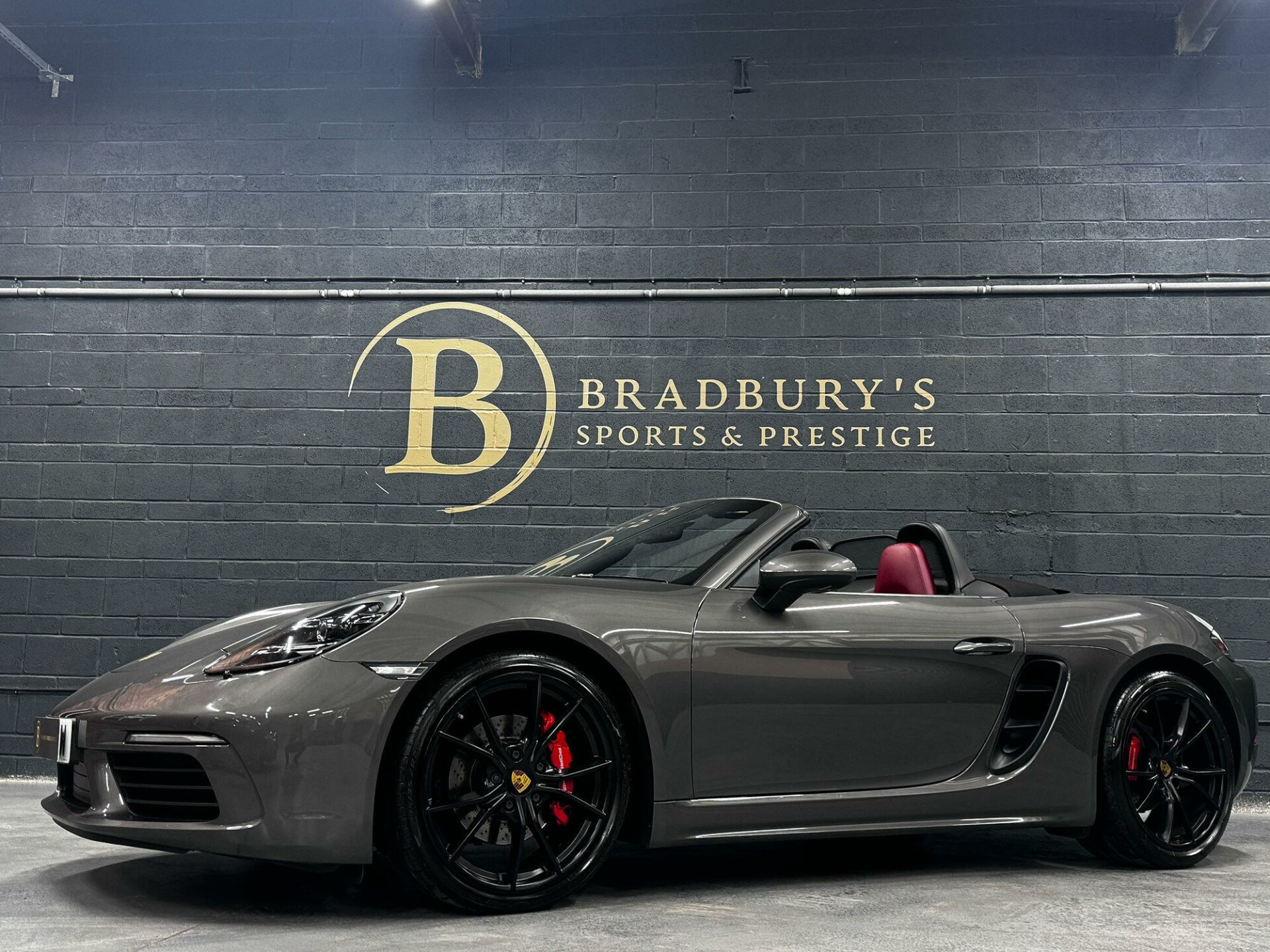 Porsche 718