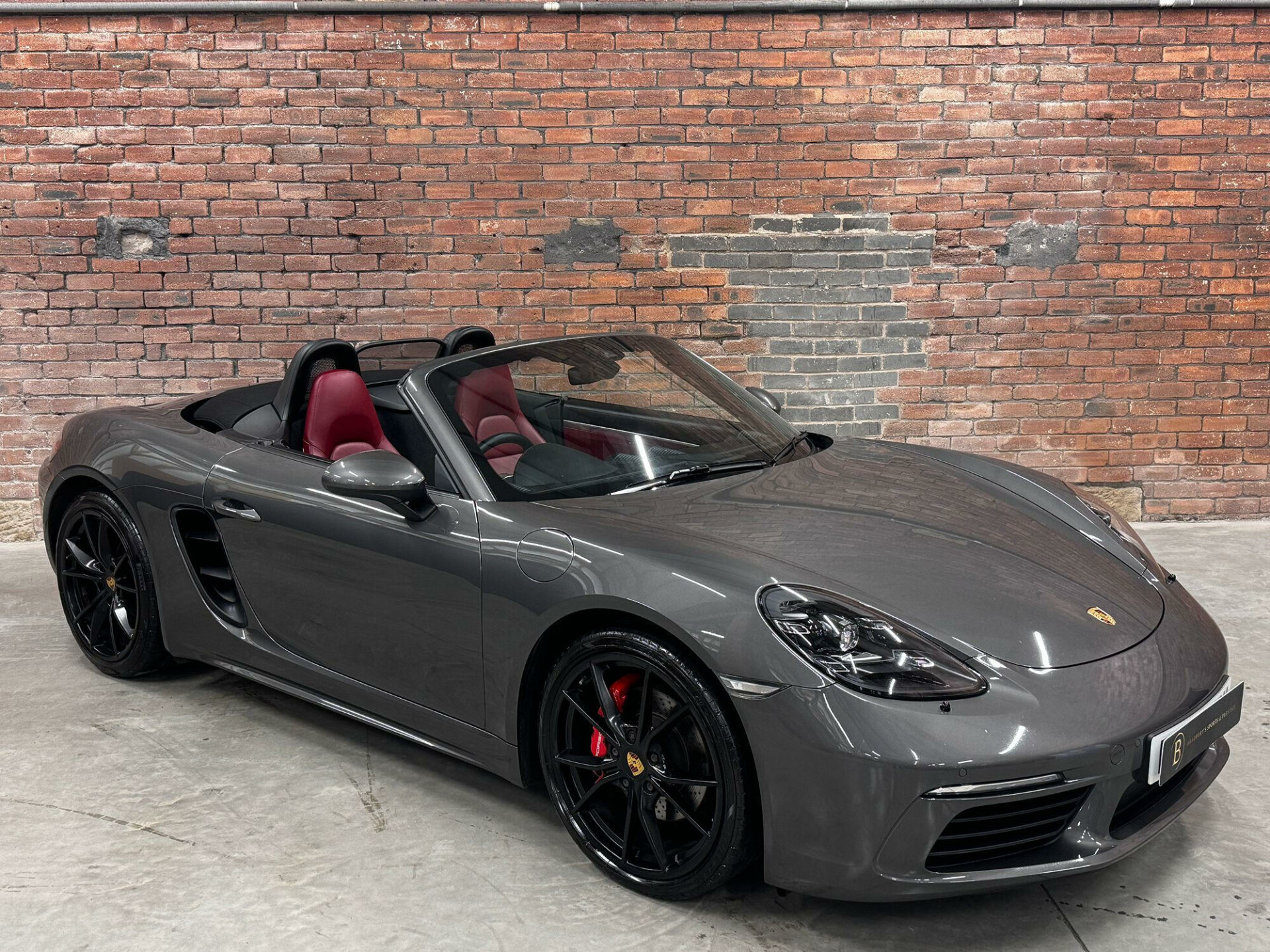 Porsche 718
