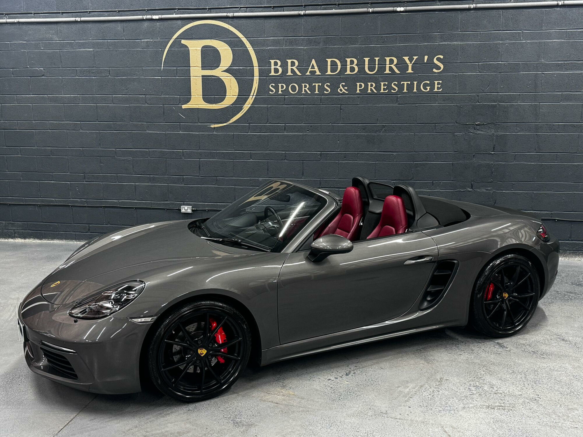 Porsche 718