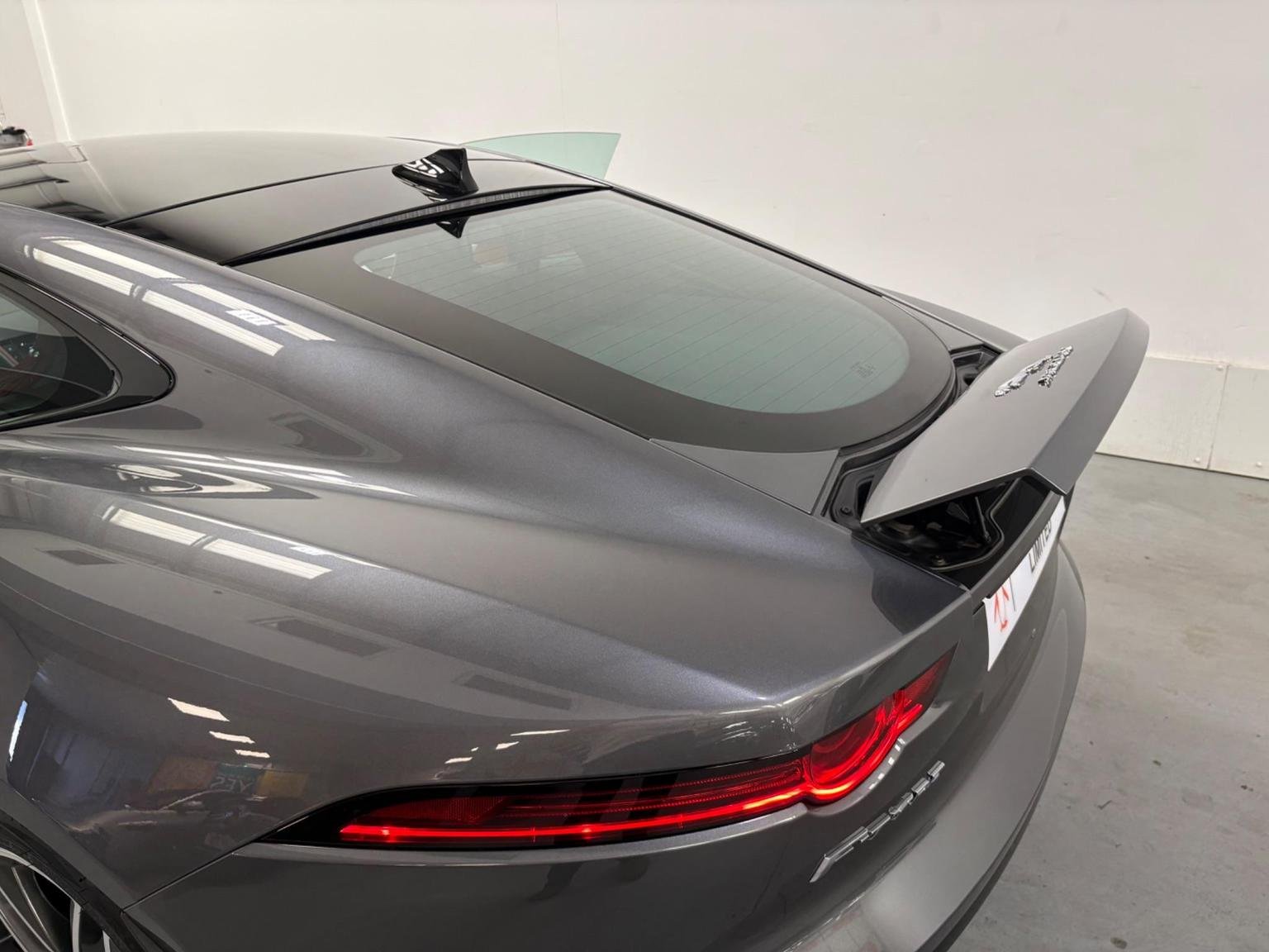 Jaguar F Type