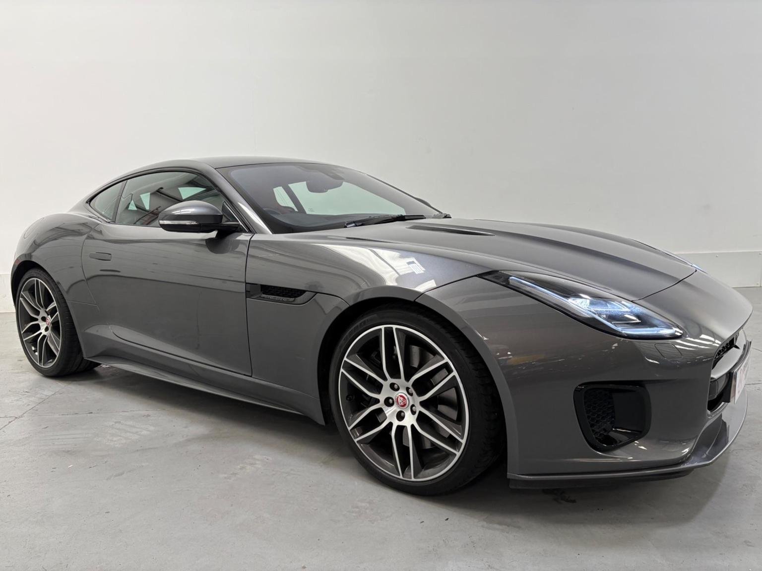 Jaguar F Type