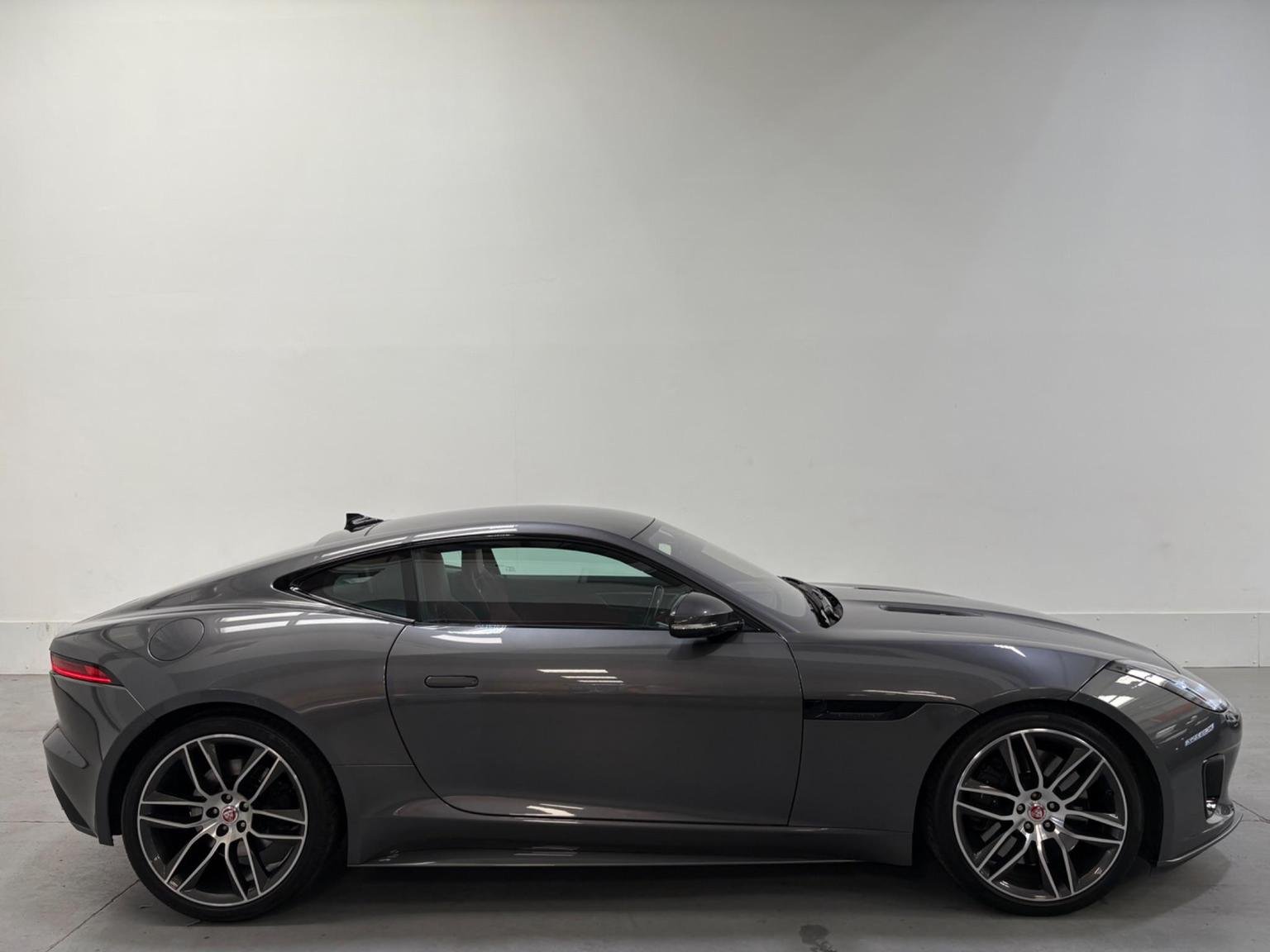Jaguar F Type