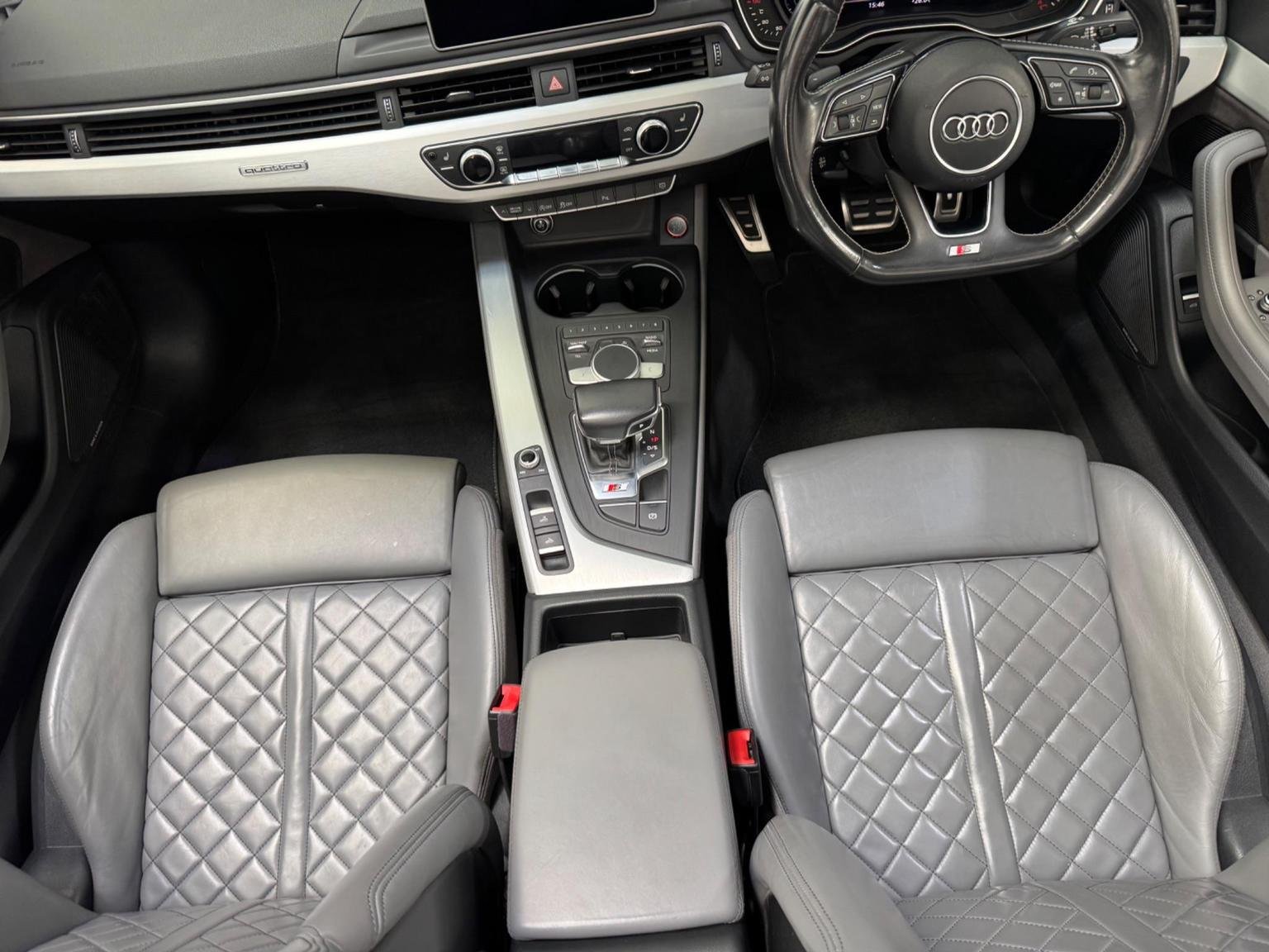 Audi S5