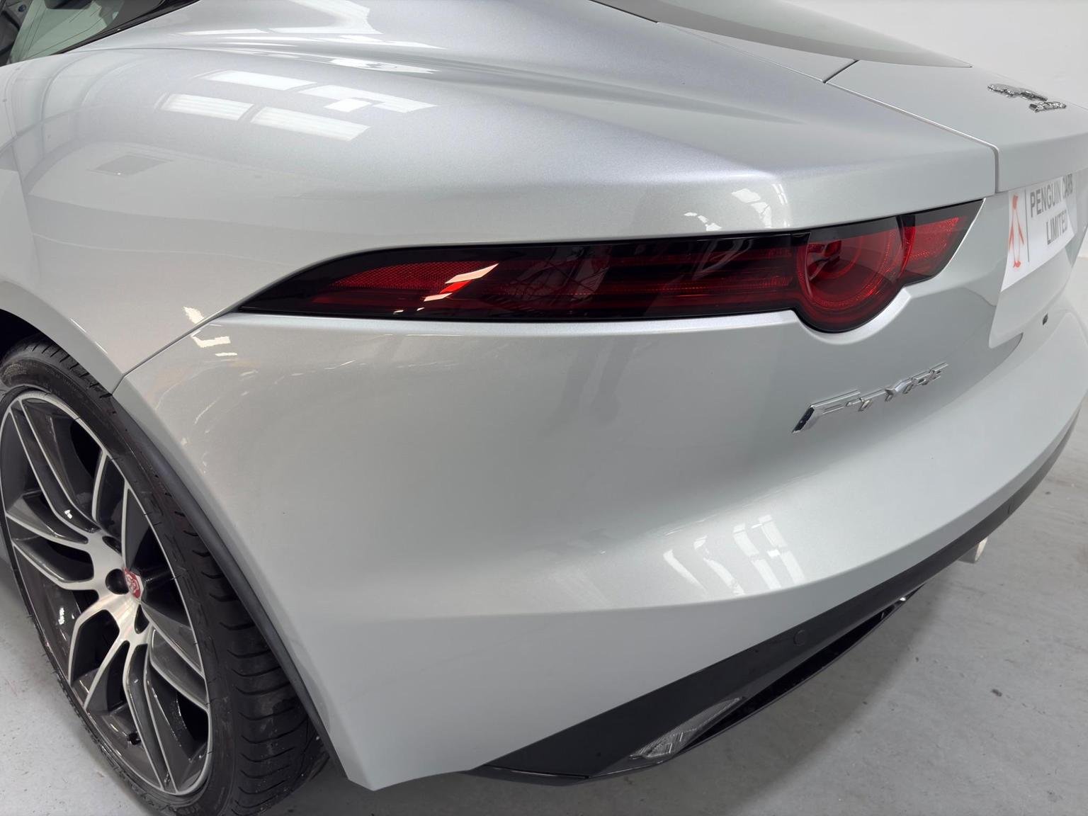 Jaguar F Type