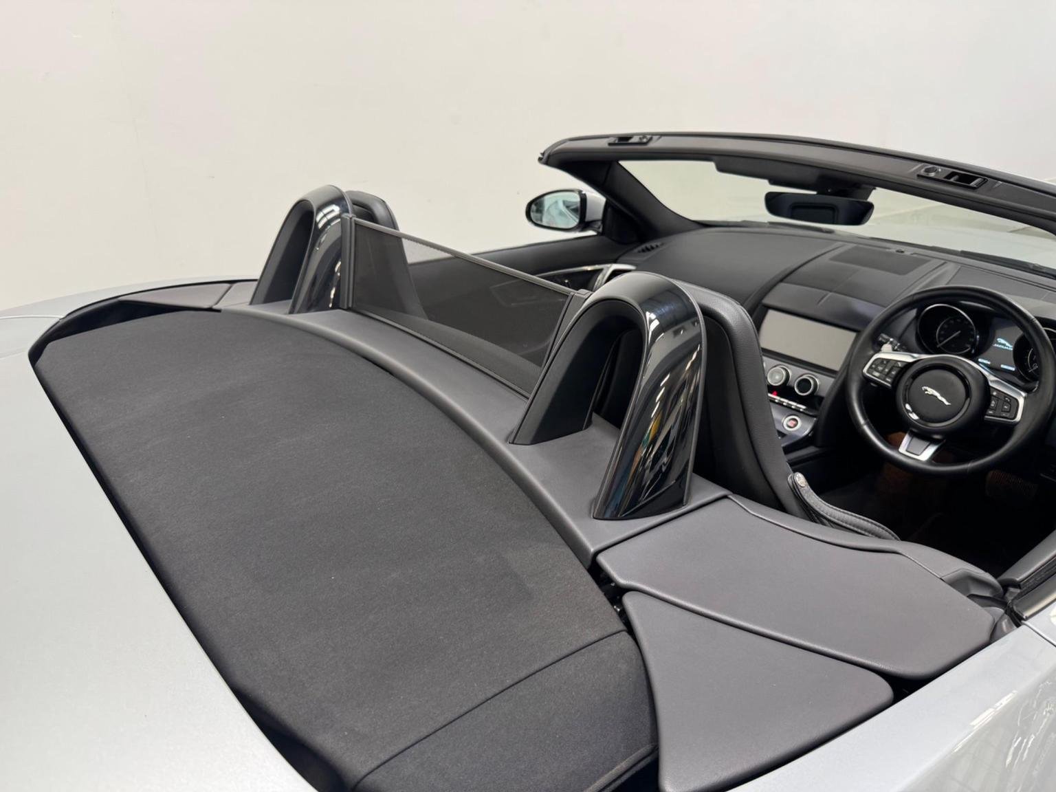 Jaguar F Type