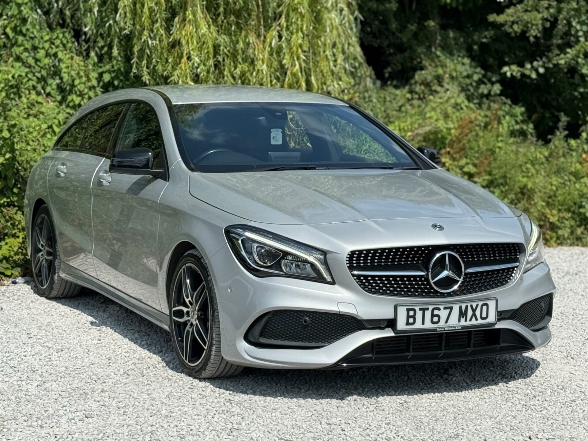 Mercedes Benz CLA