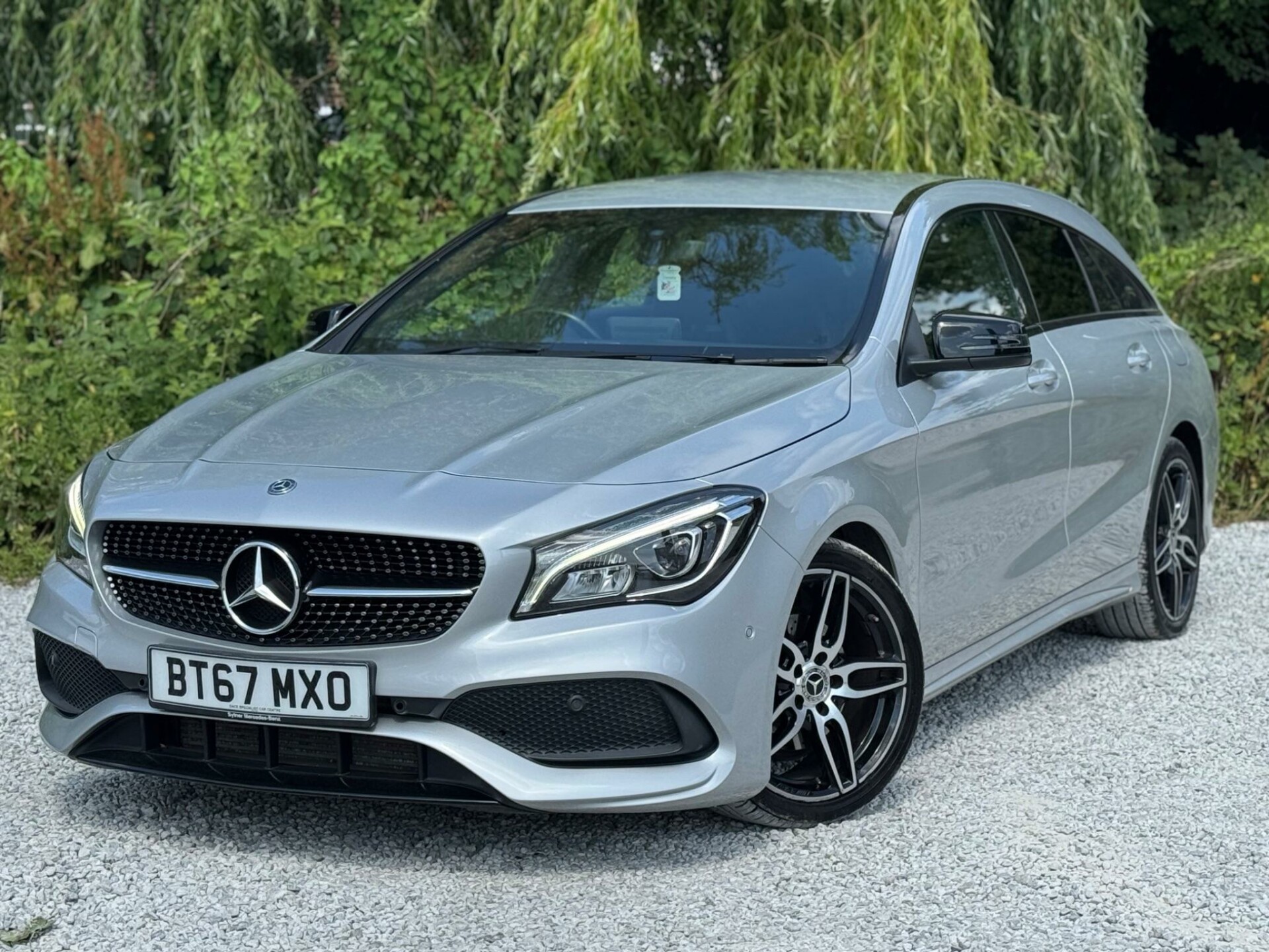 Mercedes Benz CLA