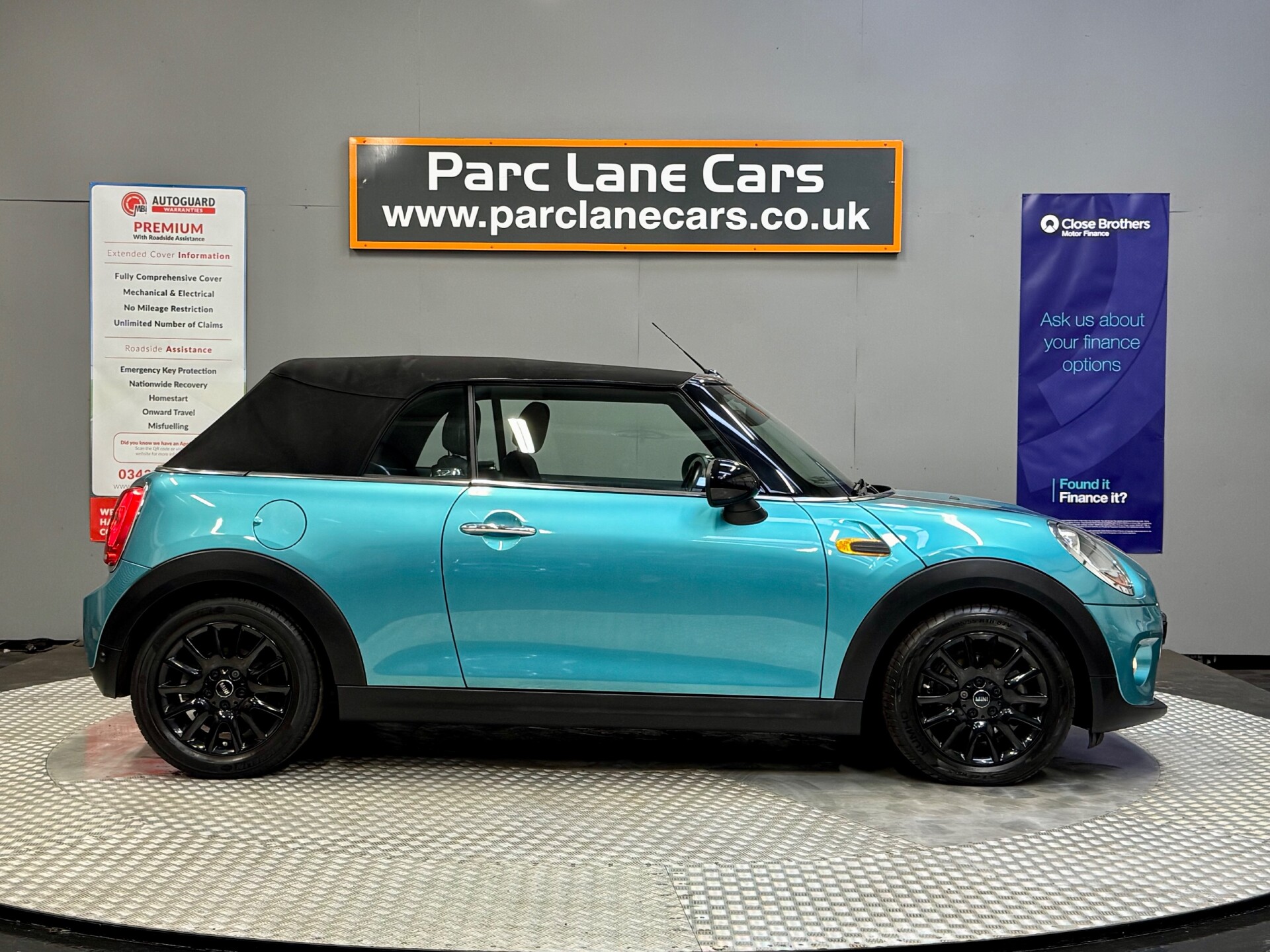 MINI Convertible