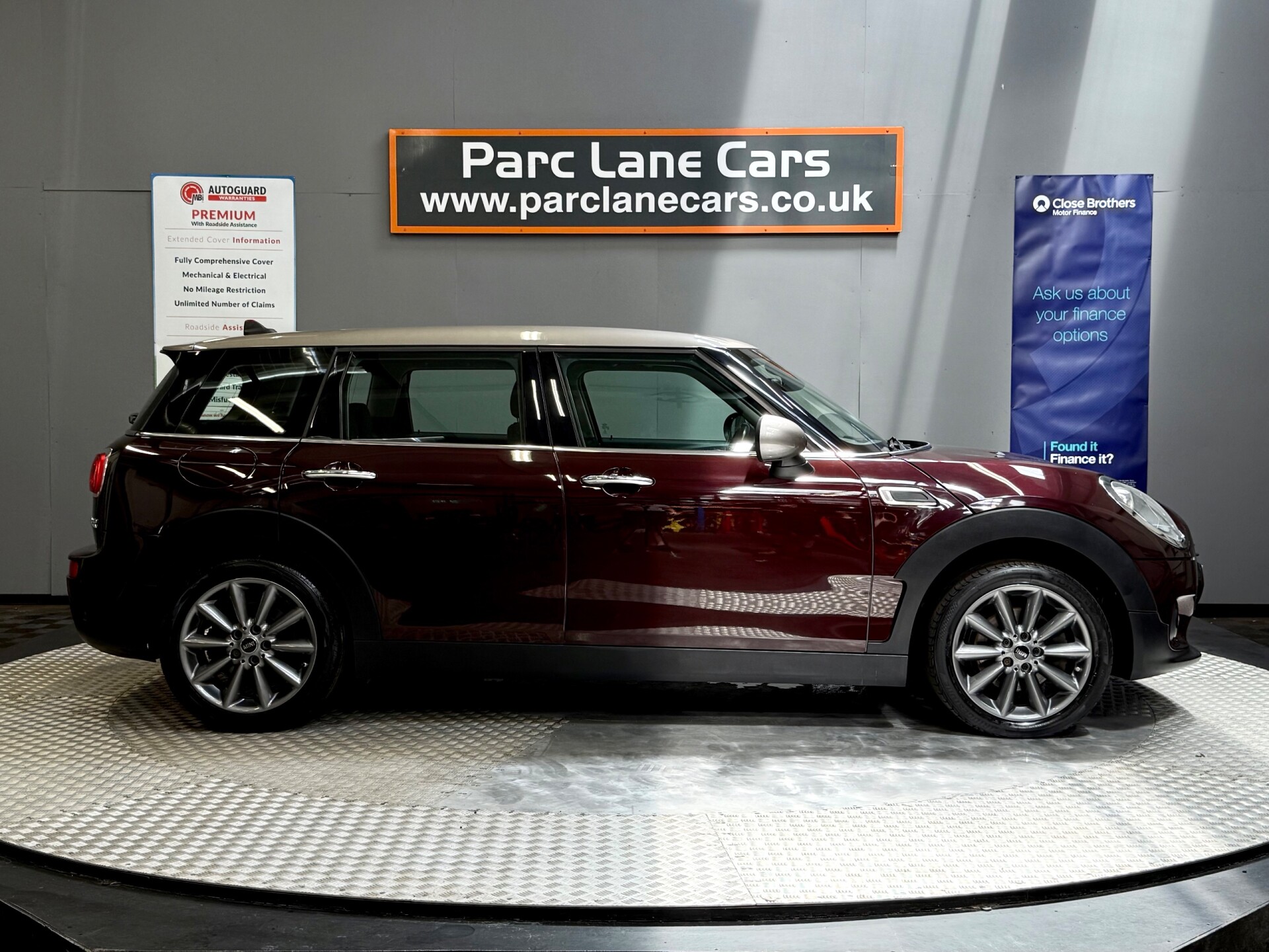 MINI Clubman