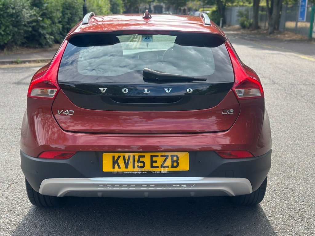 Volvo V40